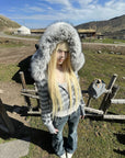Rase le sol Striped Faux Raccoon Fur Hooded Cropped Sweatshirt