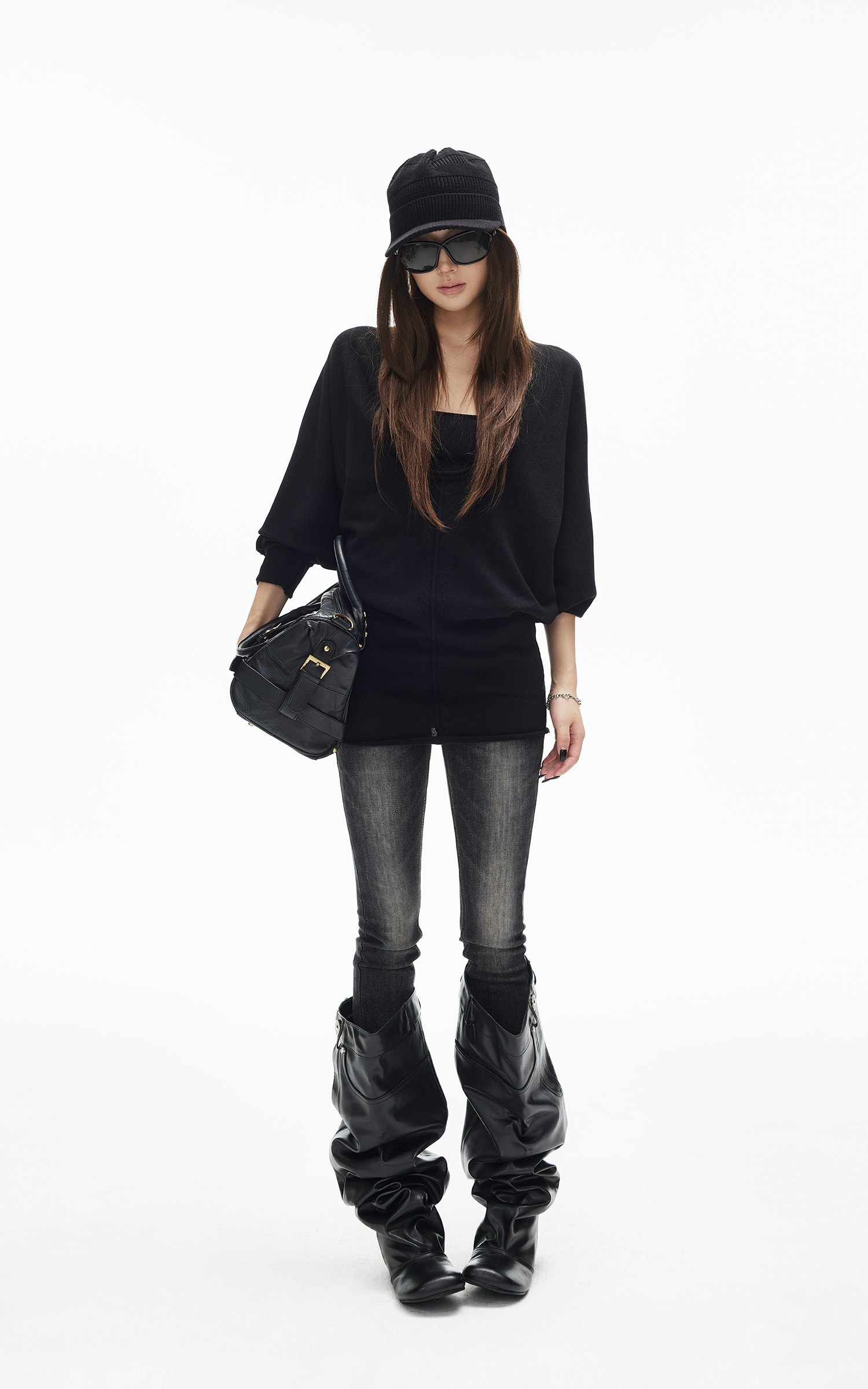 IAMXIAA Deep V Batwing Knit Top