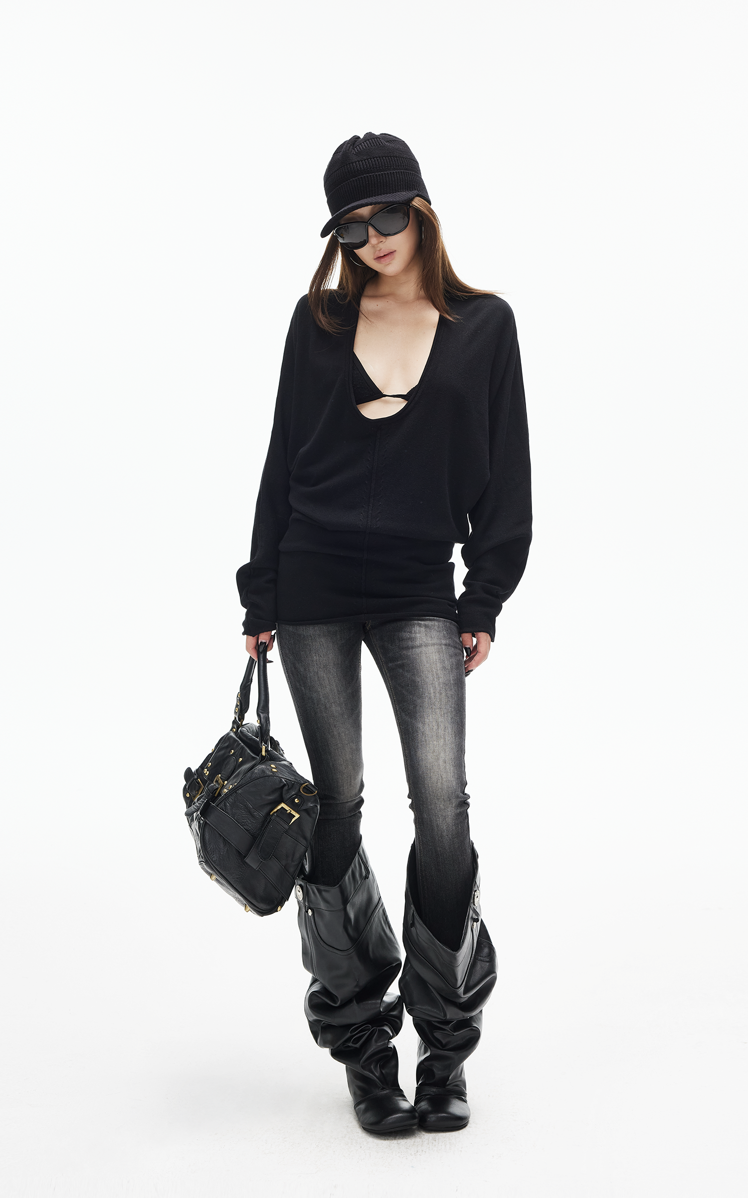 IAMXIAA Deep V Batwing Knit Top