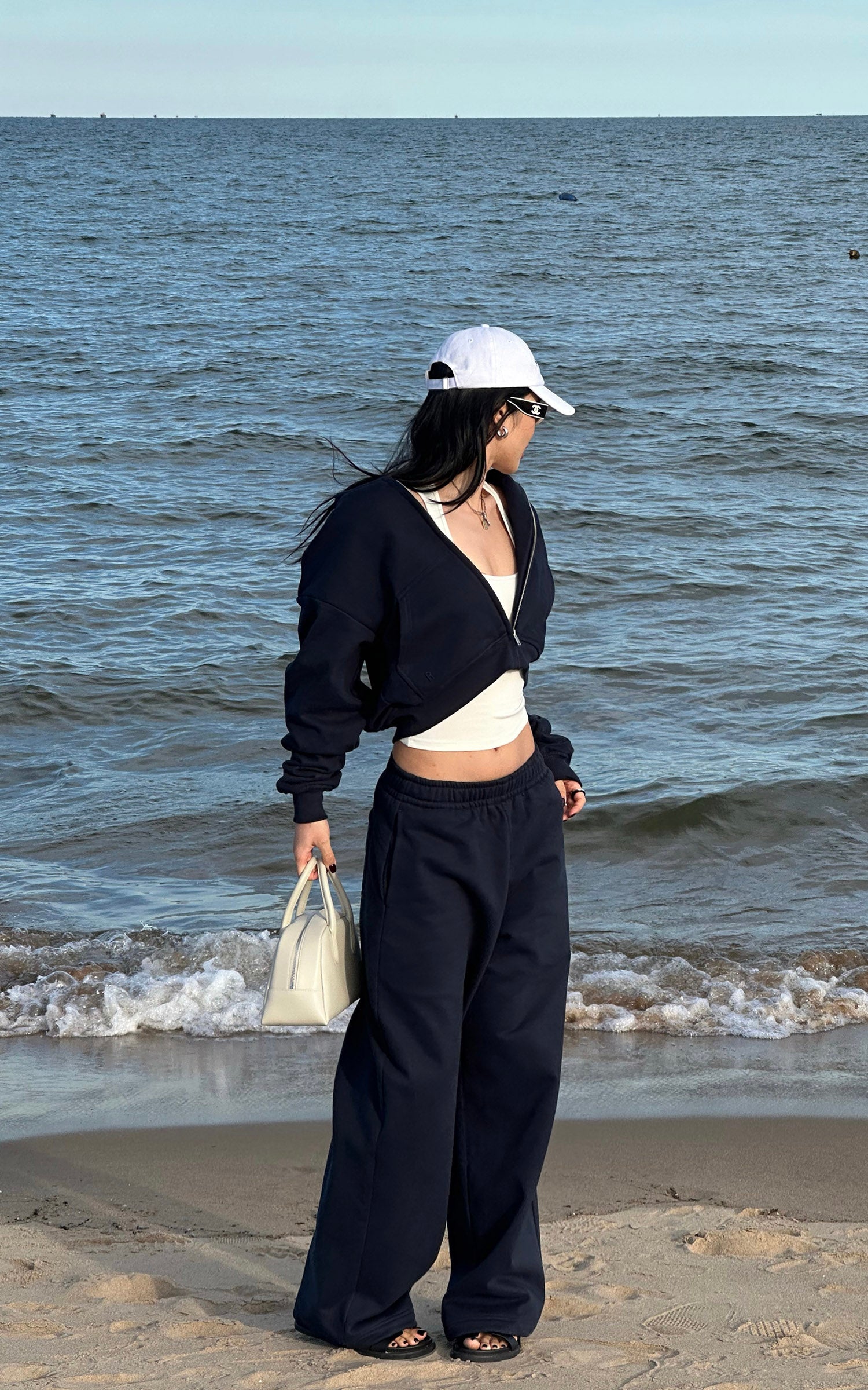 ROVENTE Wide-Leg Fleece Sweatpants