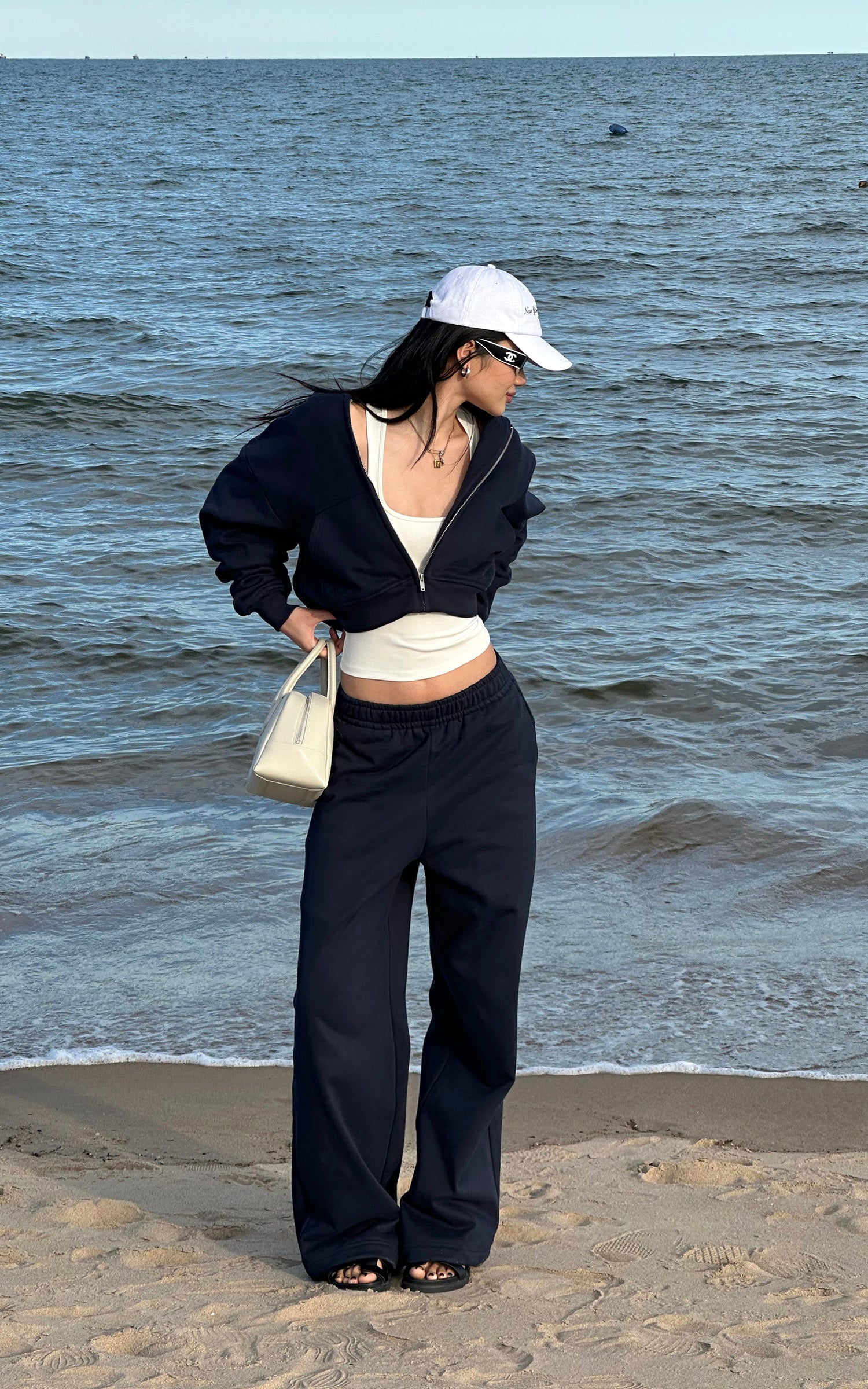 ROVENTE Wide-Leg Fleece Sweatpants