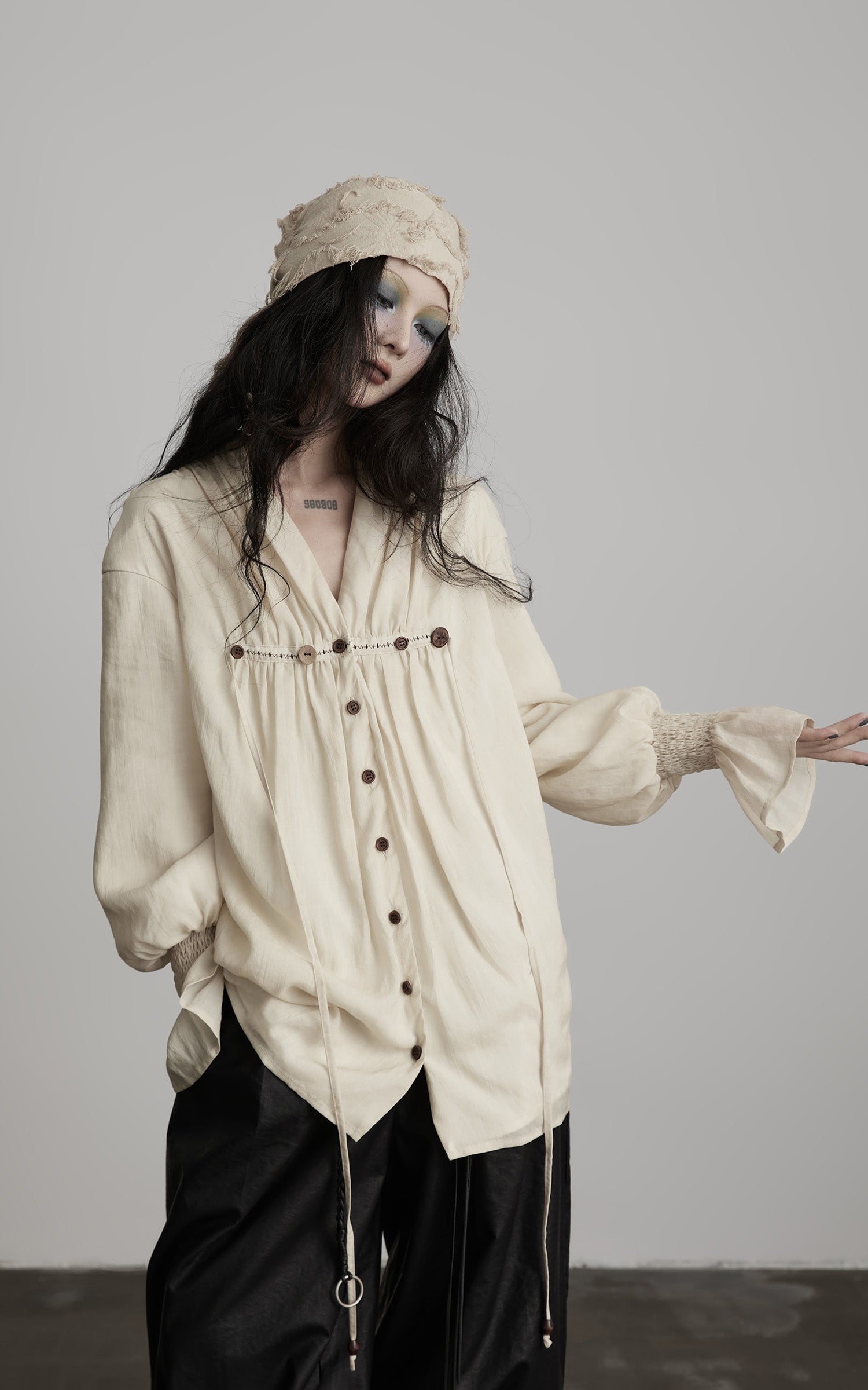 DOINDULGE Relaxed Pleated Shirt Jacket