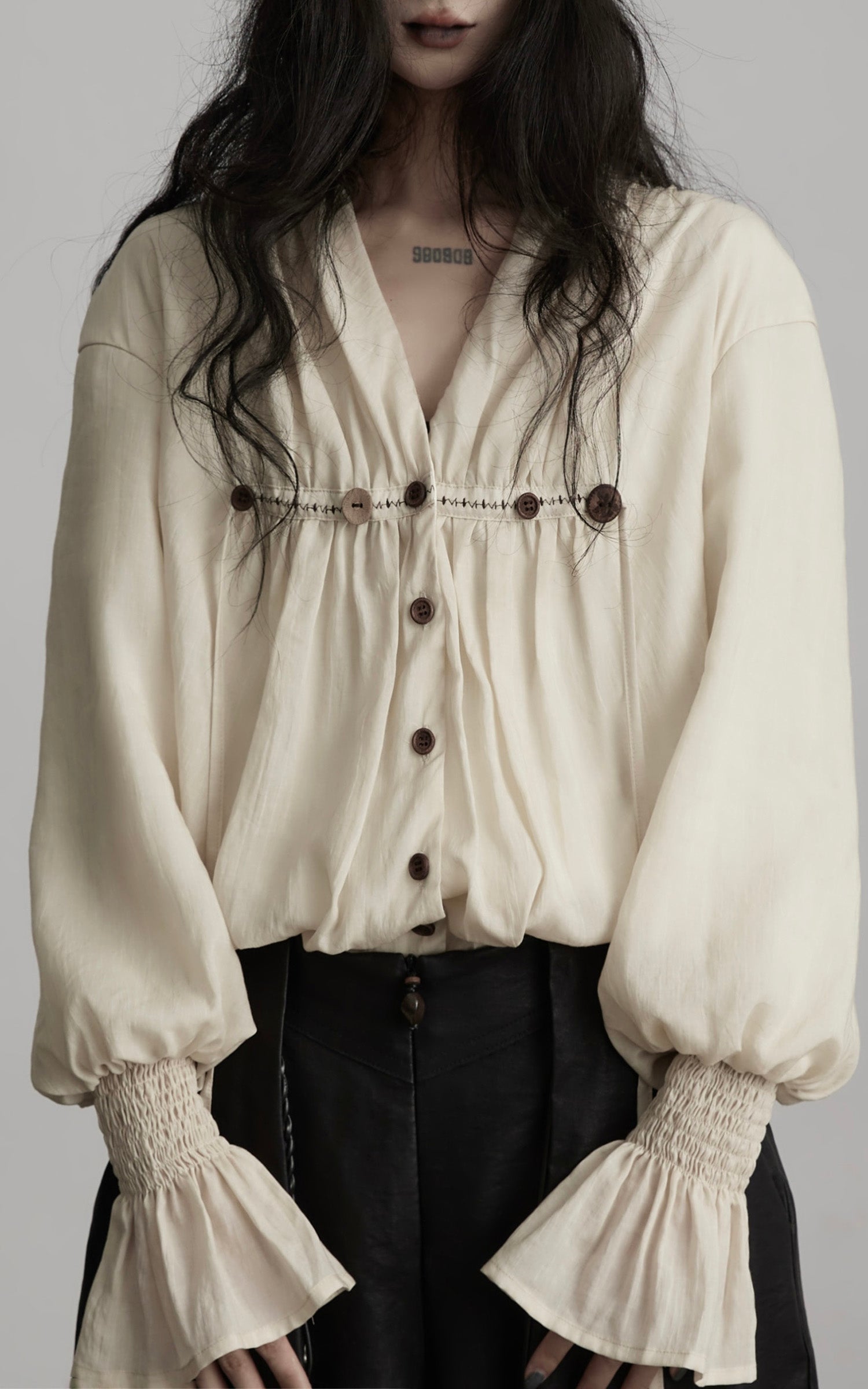 DOINDULGE Relaxed Pleated Shirt Jacket