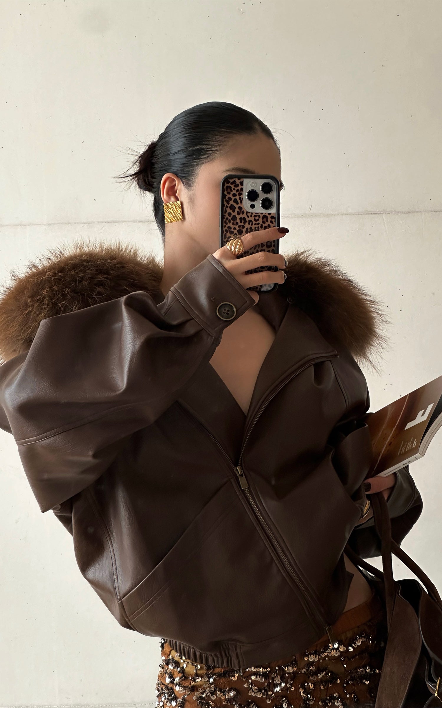 ROVENTE Detachable Fur Collar Leather Jacket