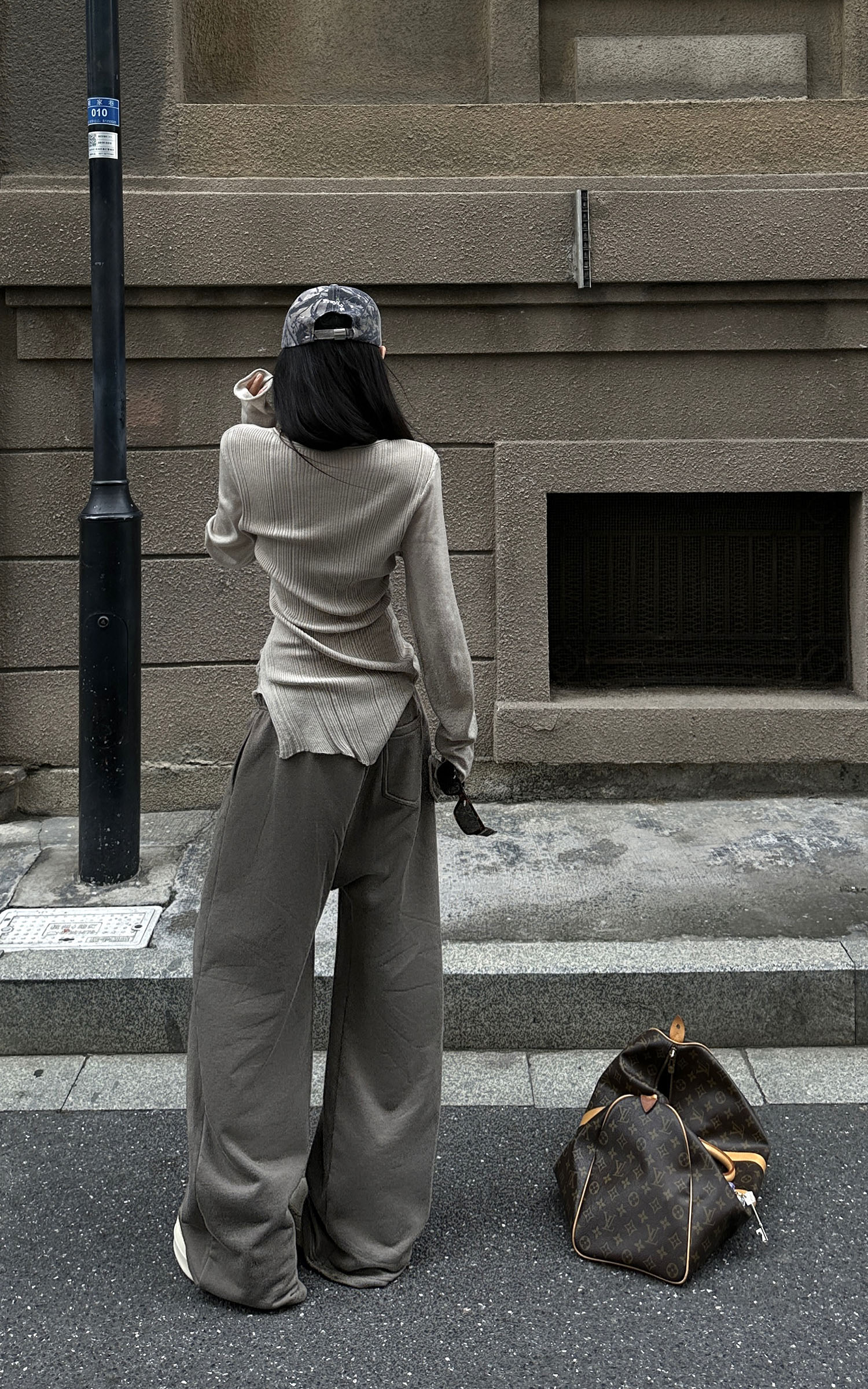 WARDEN EDGE Fleece Lined Relaxed Fit Straight Sweatpants