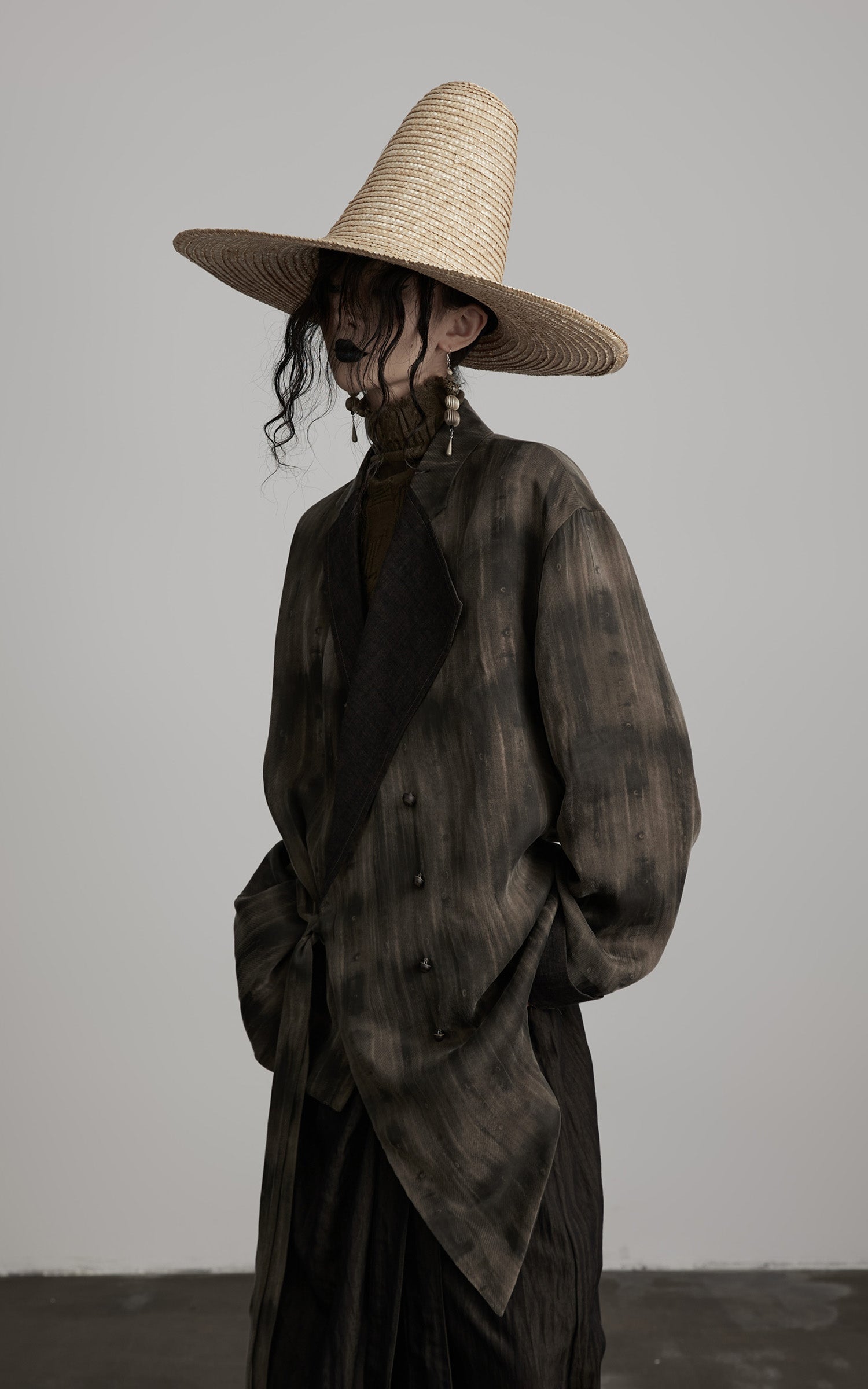 DOINDULGE Asymmetric Dyed Tailored Jacket