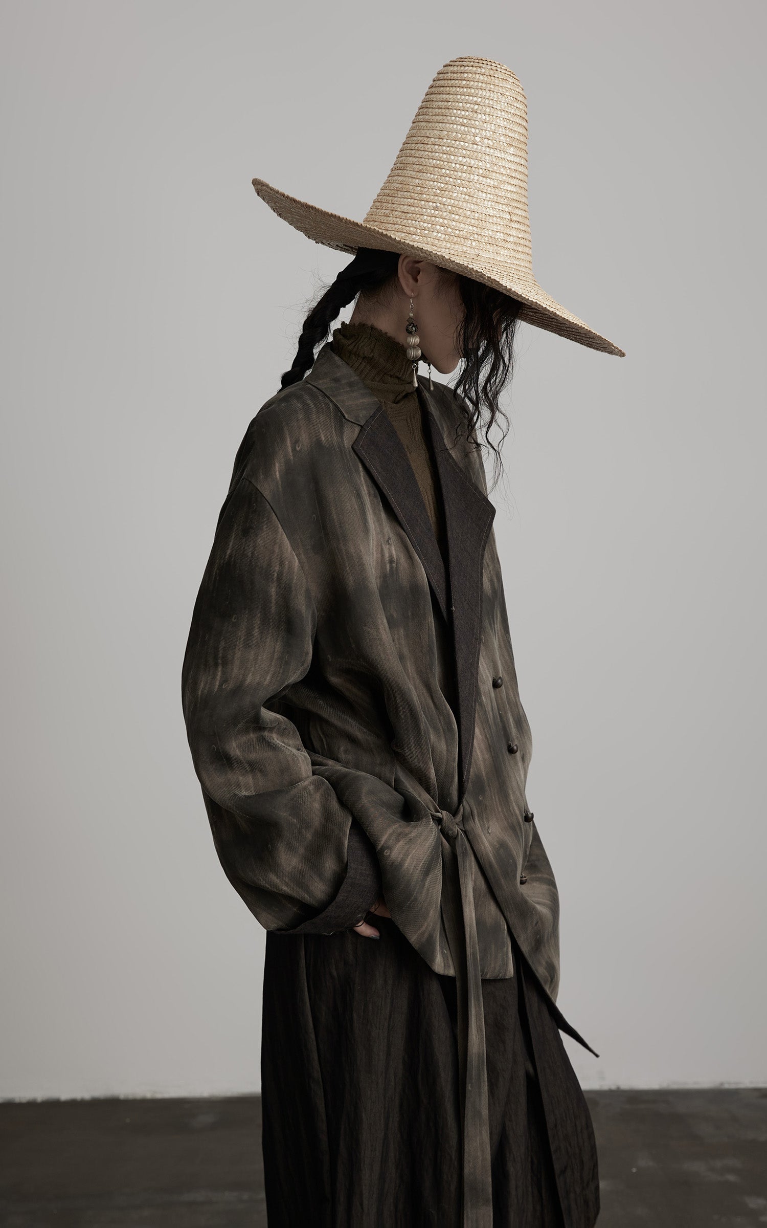 DOINDULGE Asymmetric Dyed Tailored Jacket