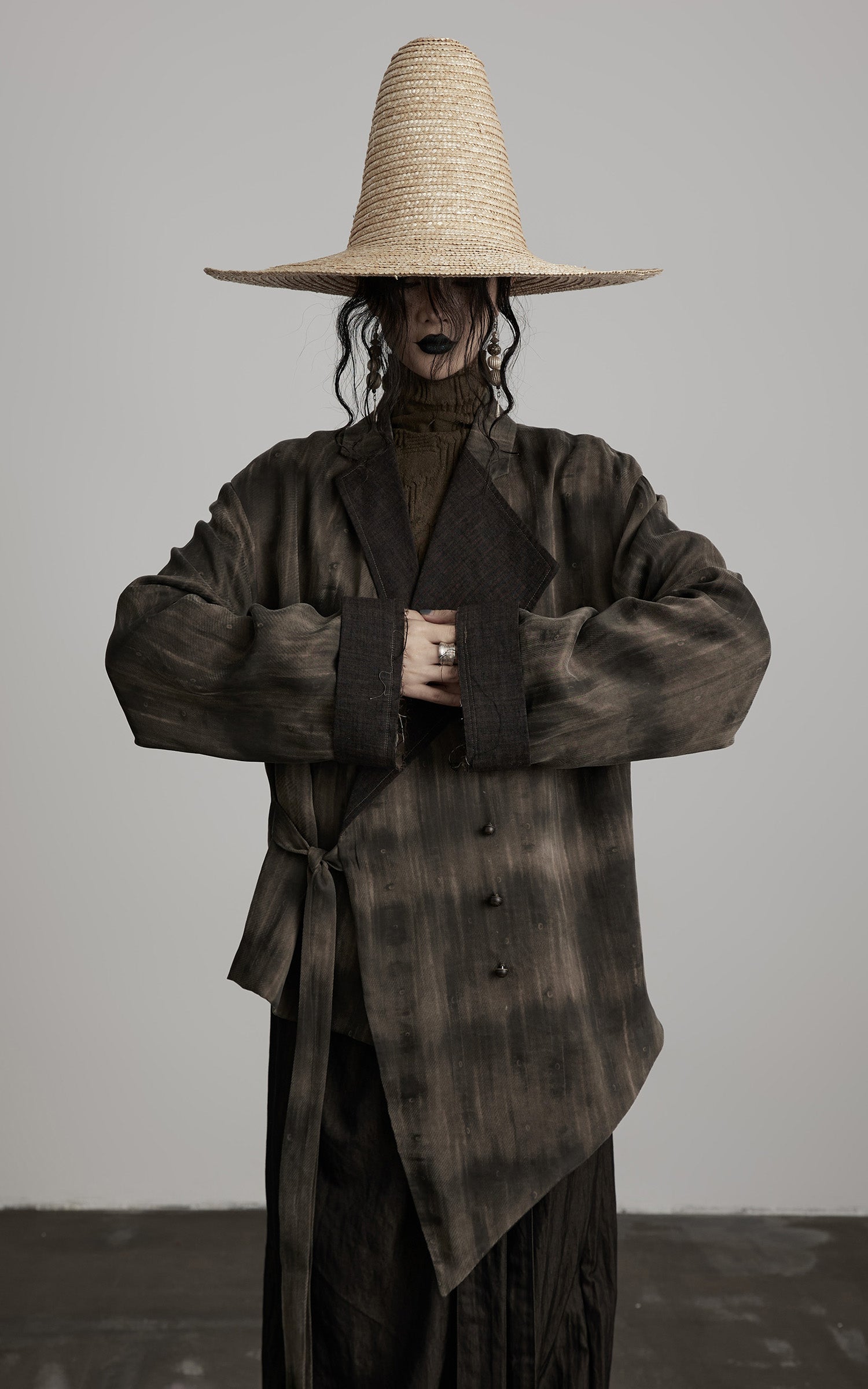 DOINDULGE Asymmetric Dyed Tailored Jacket