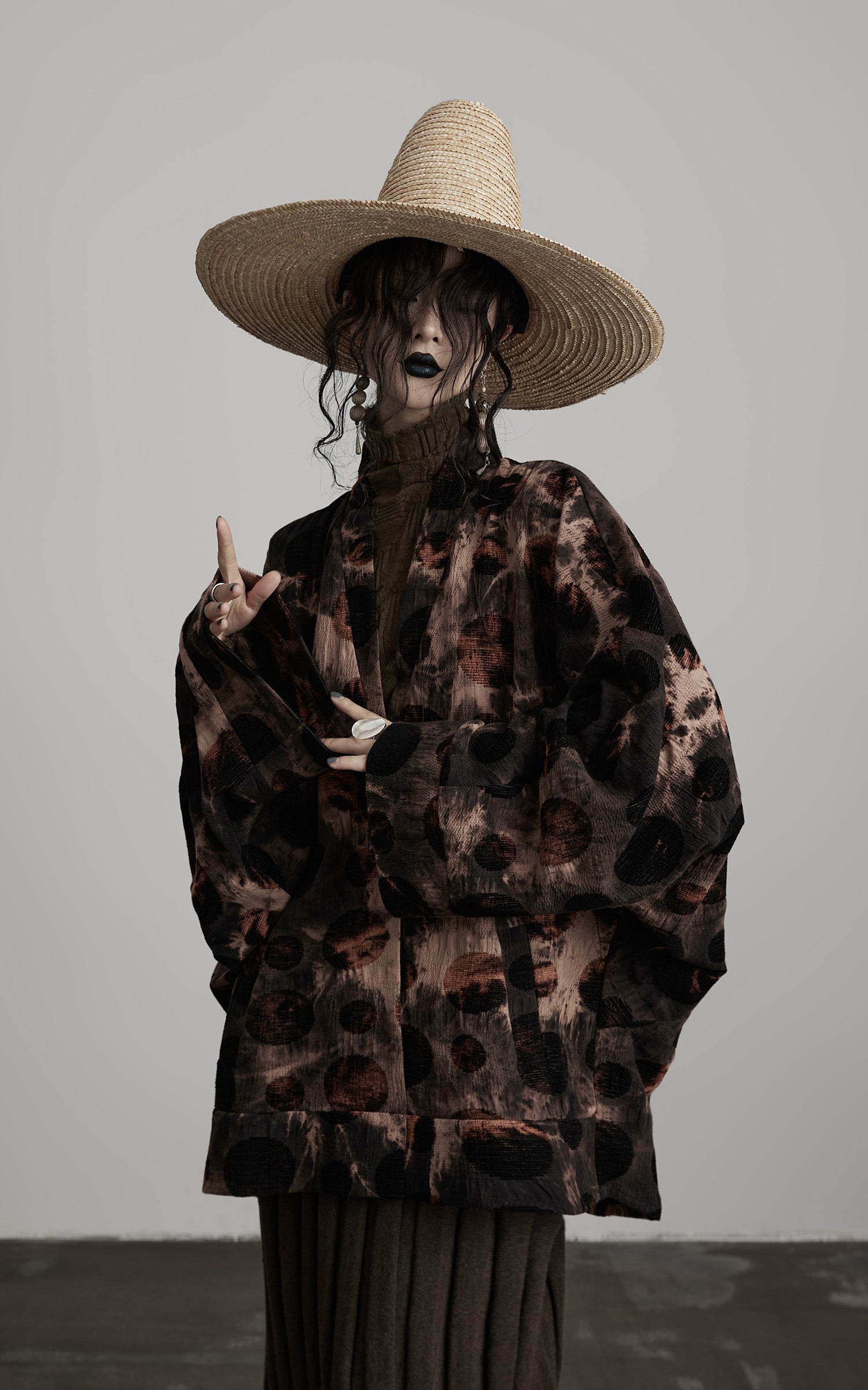 DOINDULGE Oversized Patterned Jacquard Coat