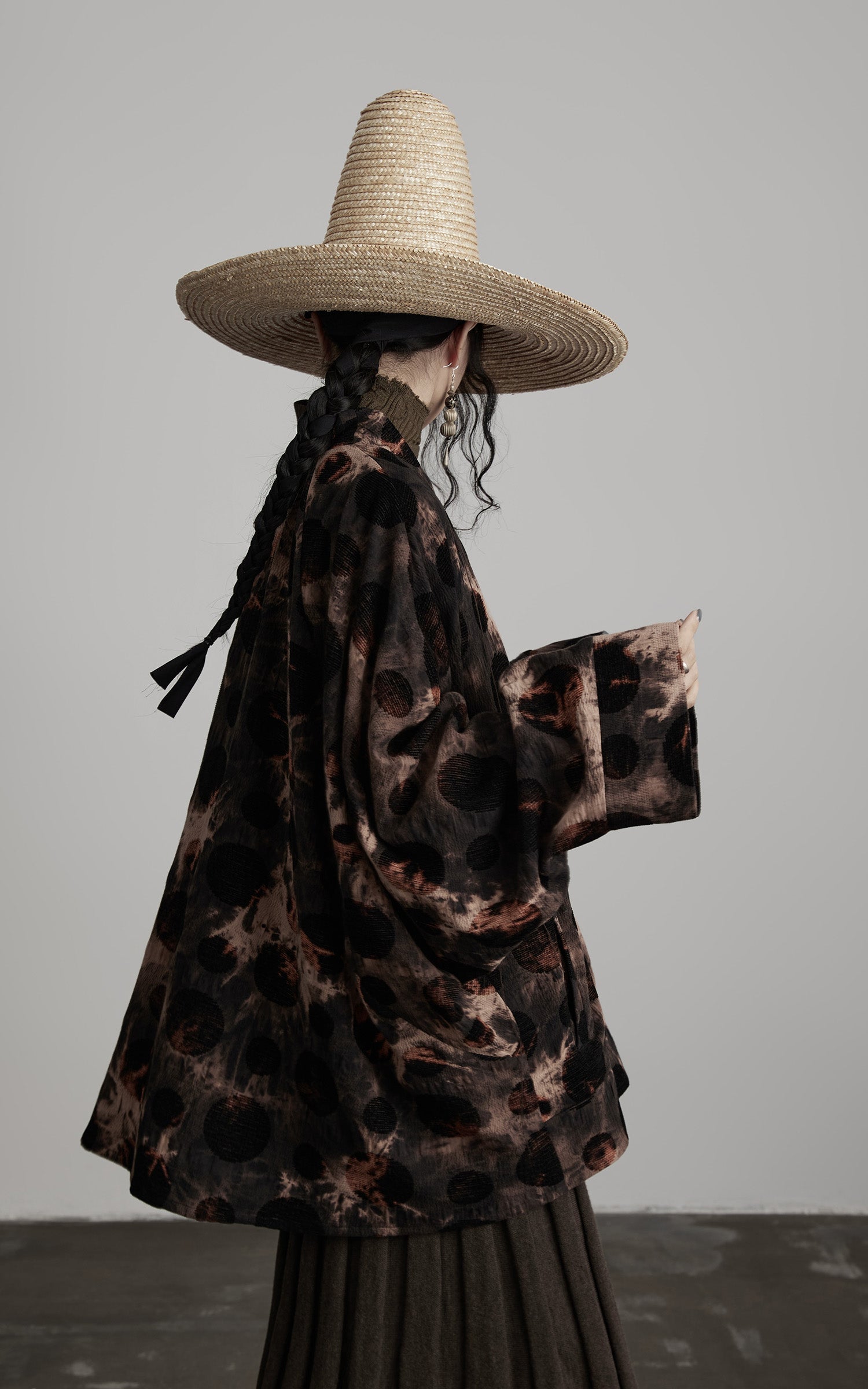 DOINDULGE Oversized Patterned Jacquard Coat