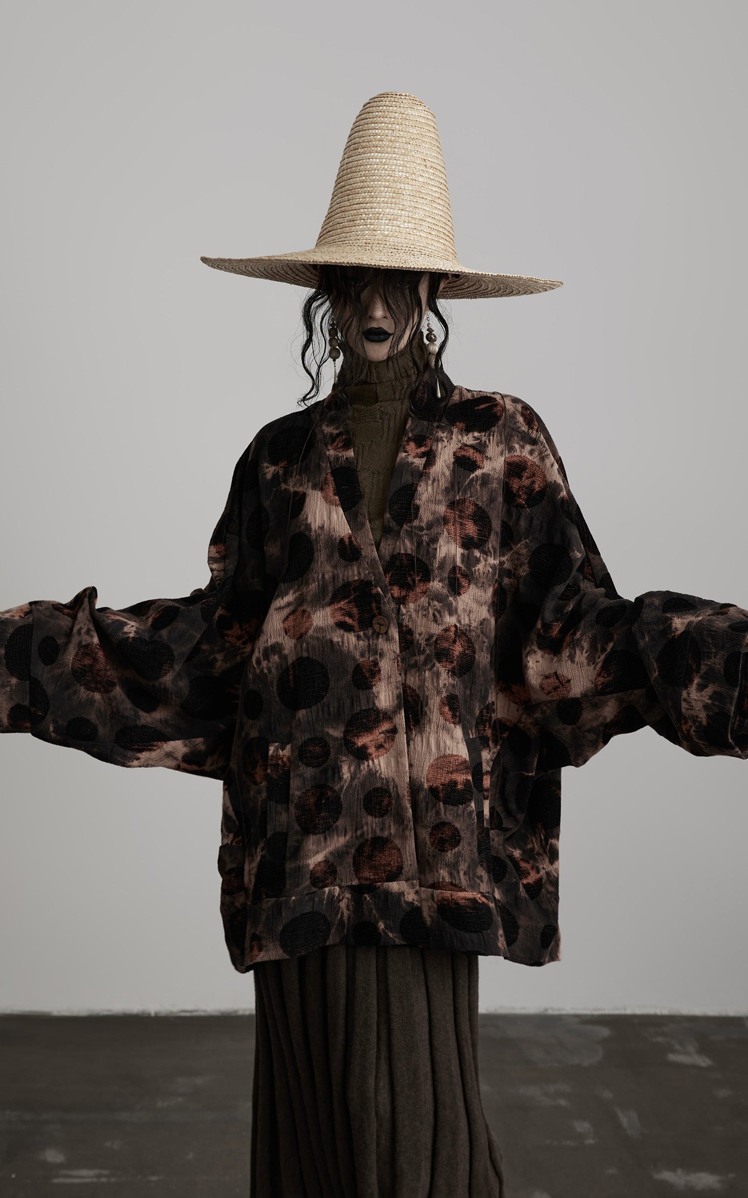 DOINDULGE Oversized Patterned Jacquard Coat