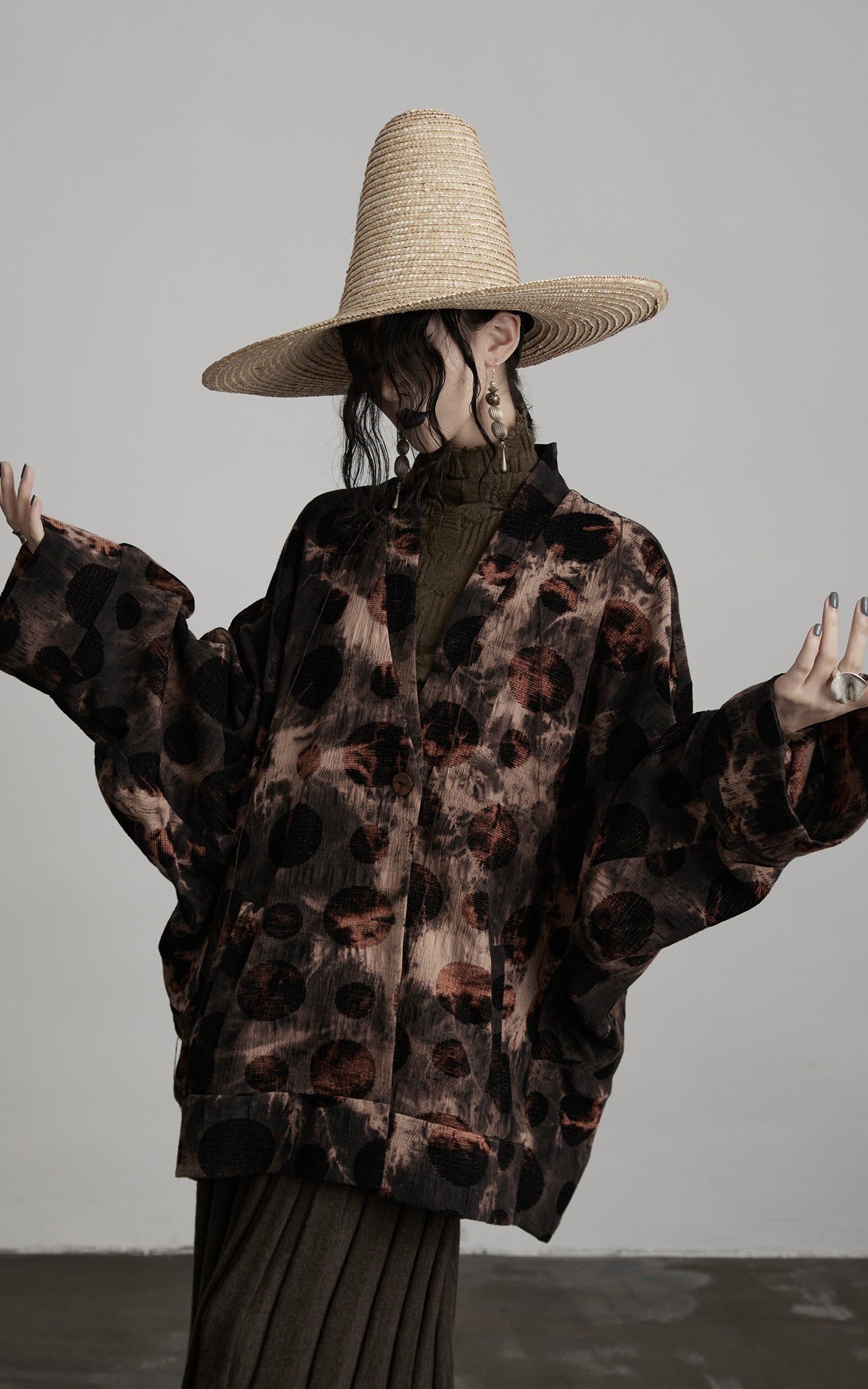 DOINDULGE Oversized Patterned Jacquard Coat