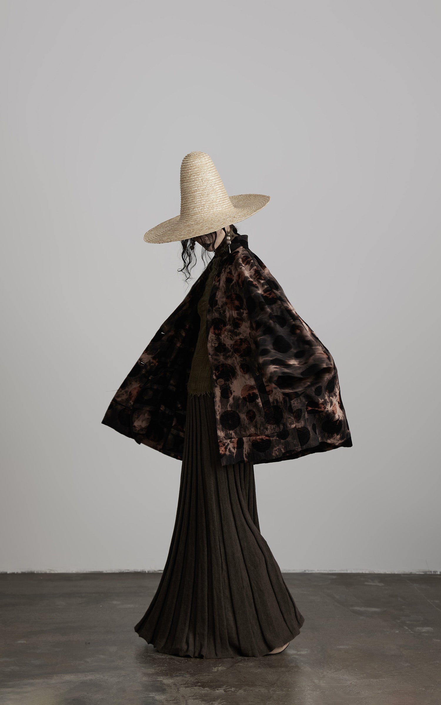DOINDULGE Oversized Patterned Jacquard Coat