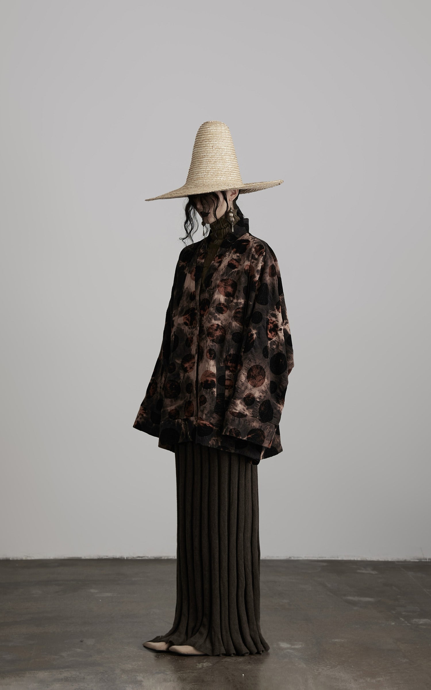 DOINDULGE Oversized Patterned Jacquard Coat