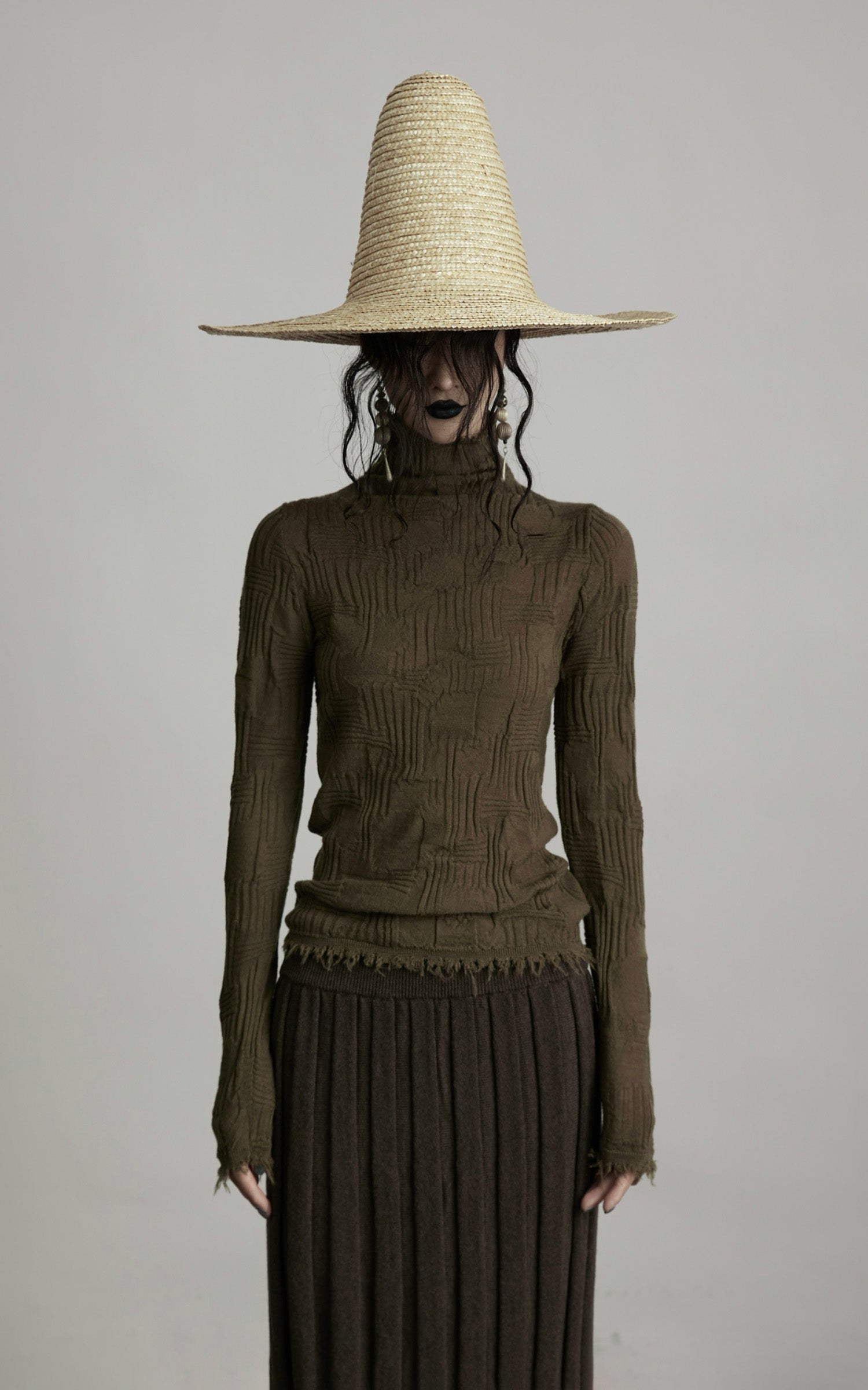 DOINDULGE Textured Distressed Knit Top