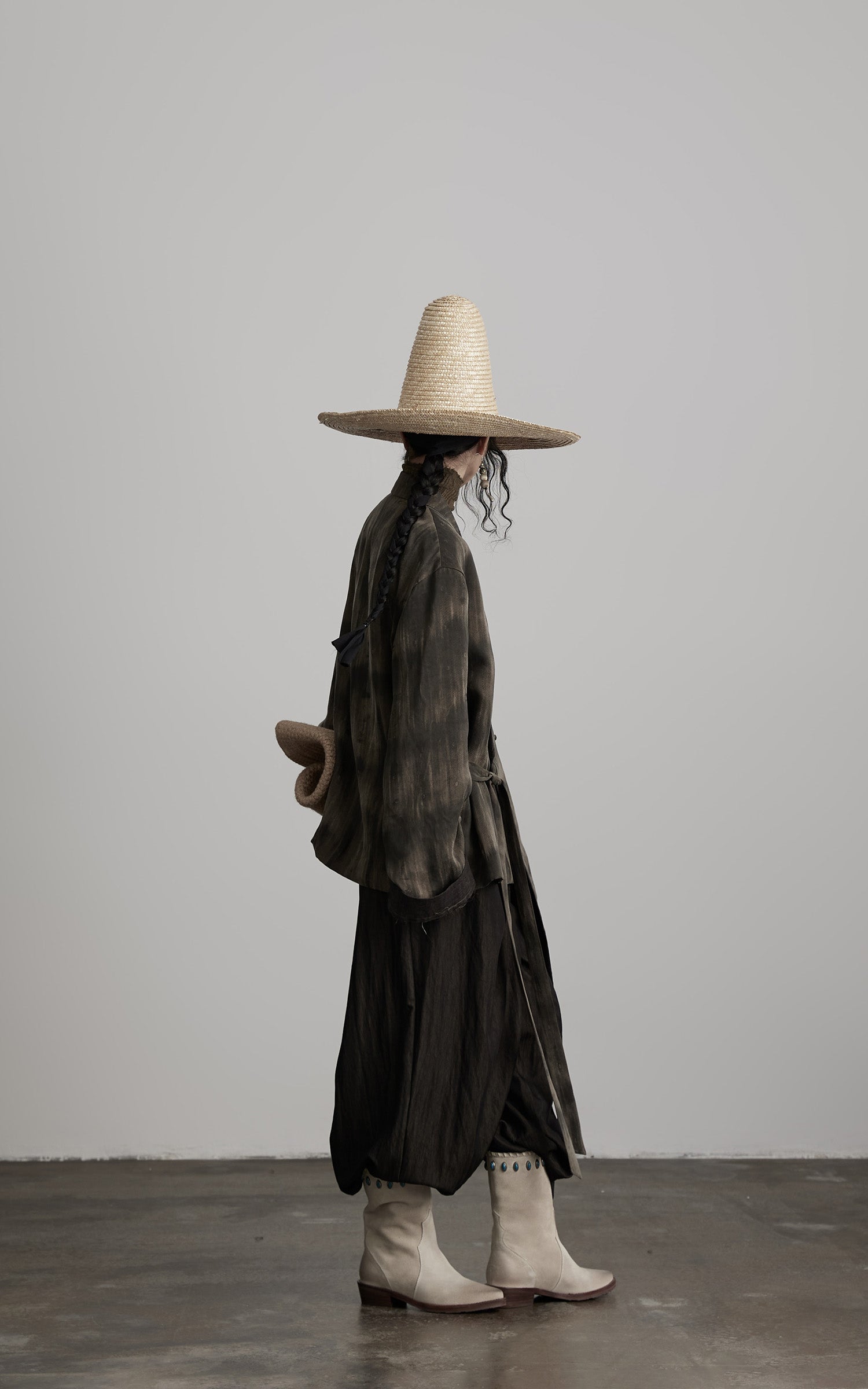 DOINDULGE Asymmetric Dyed Tailored Jacket