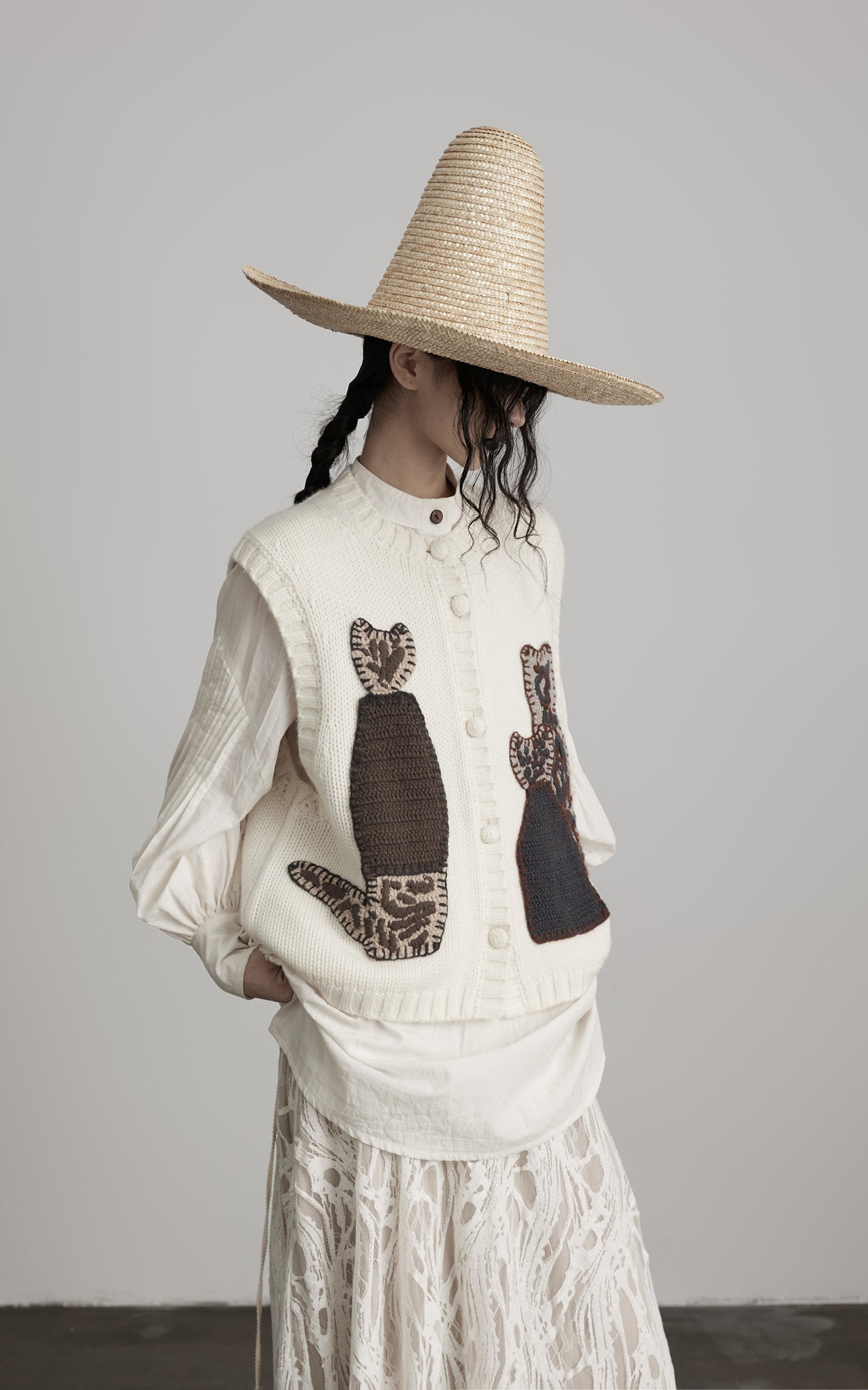 DOINDULGE Hand-Crocheted Pattern Knit Vest