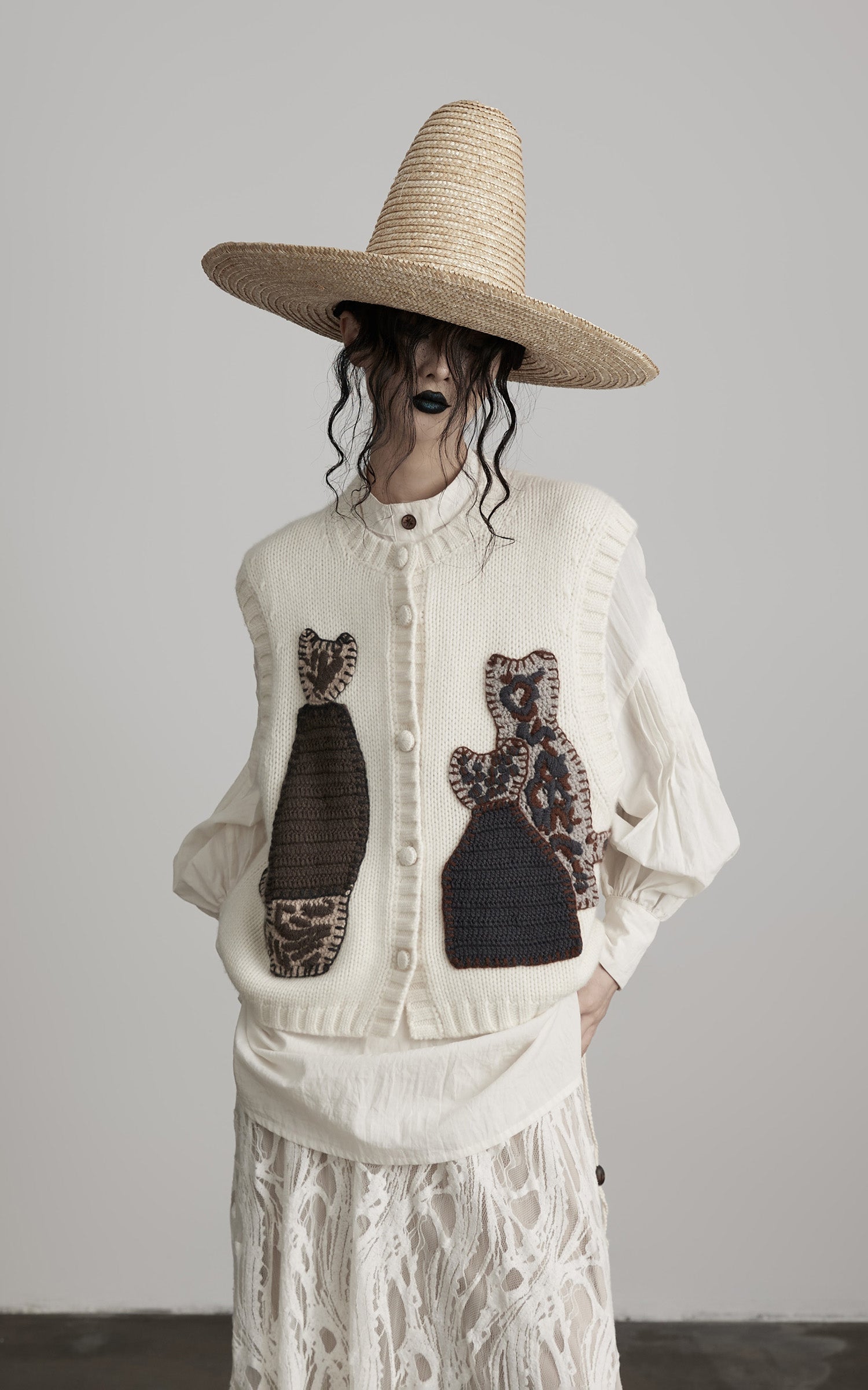 DOINDULGE Hand-Crocheted Pattern Knit Vest