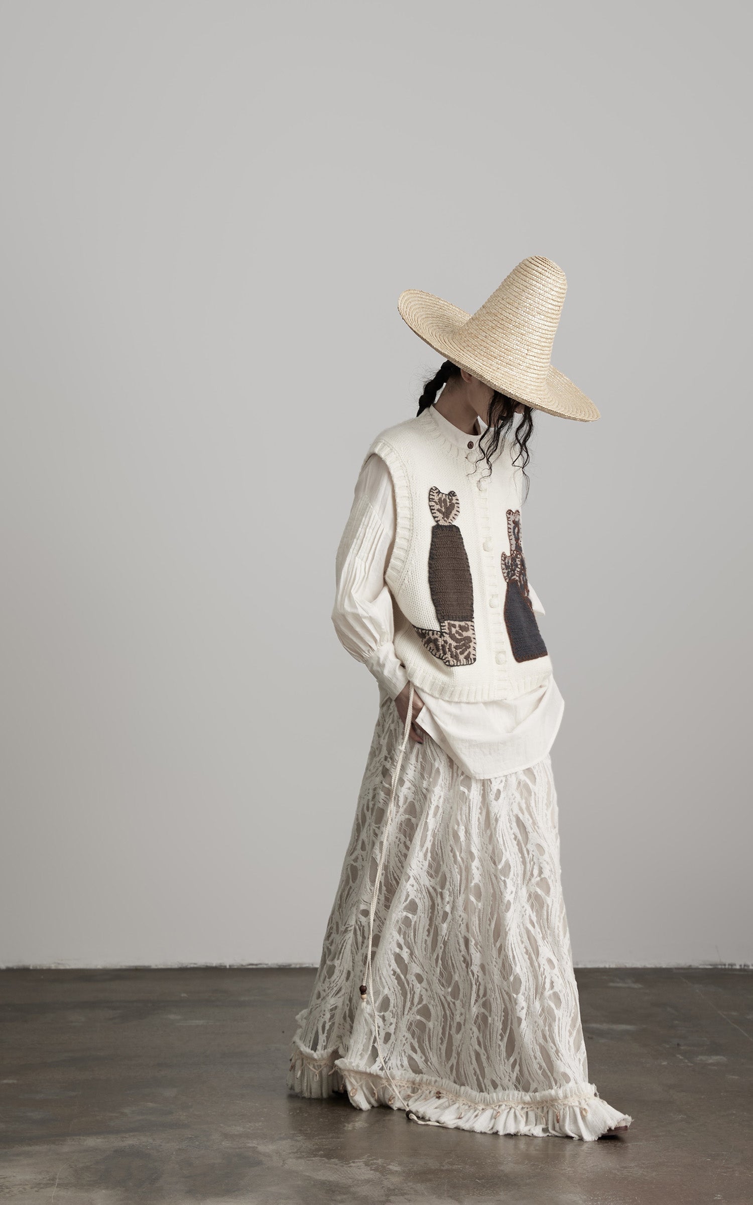 DOINDULGE Hand-Crocheted Pattern Knit Vest