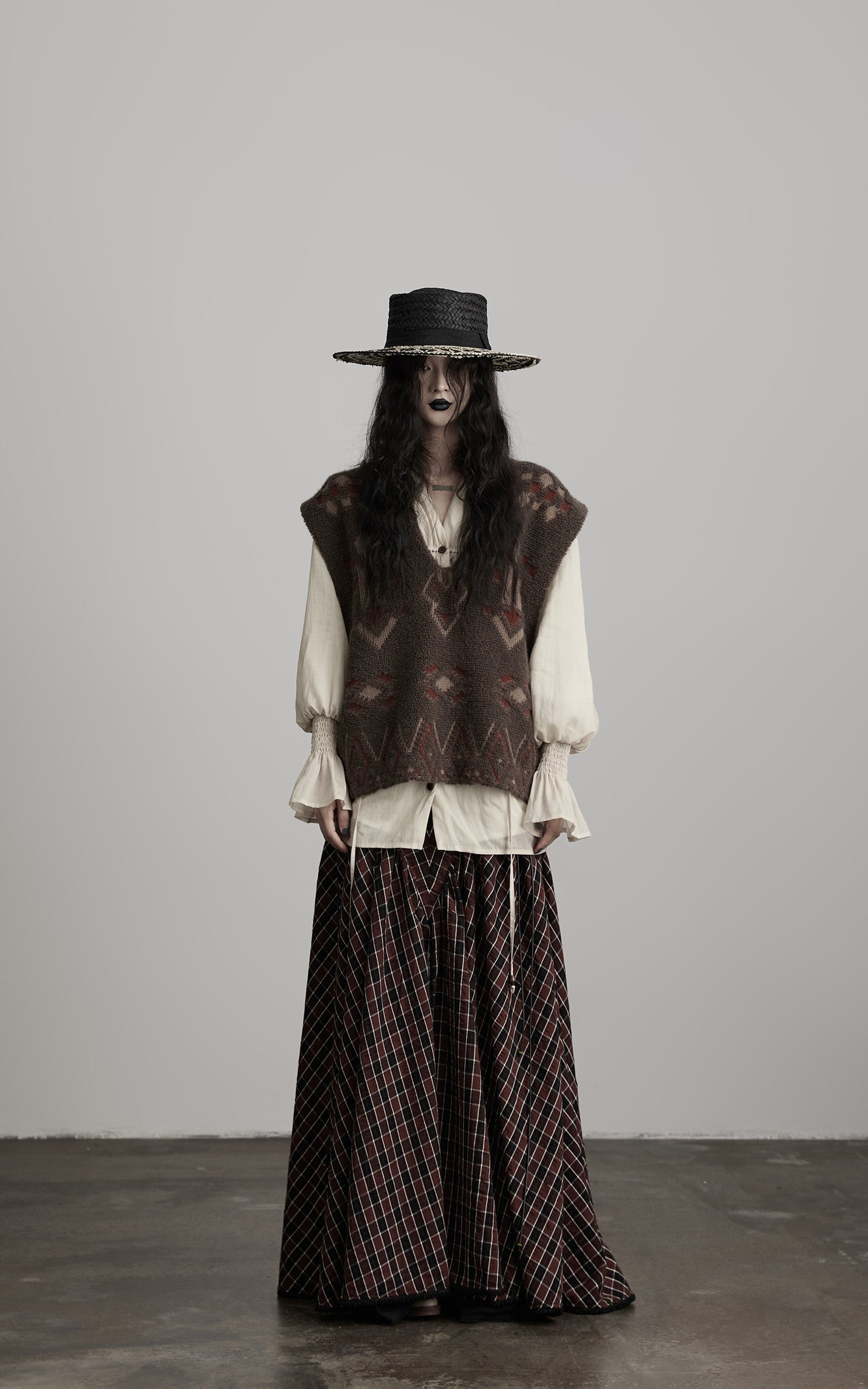DOINDULGE Textured Check Maxi Skirt