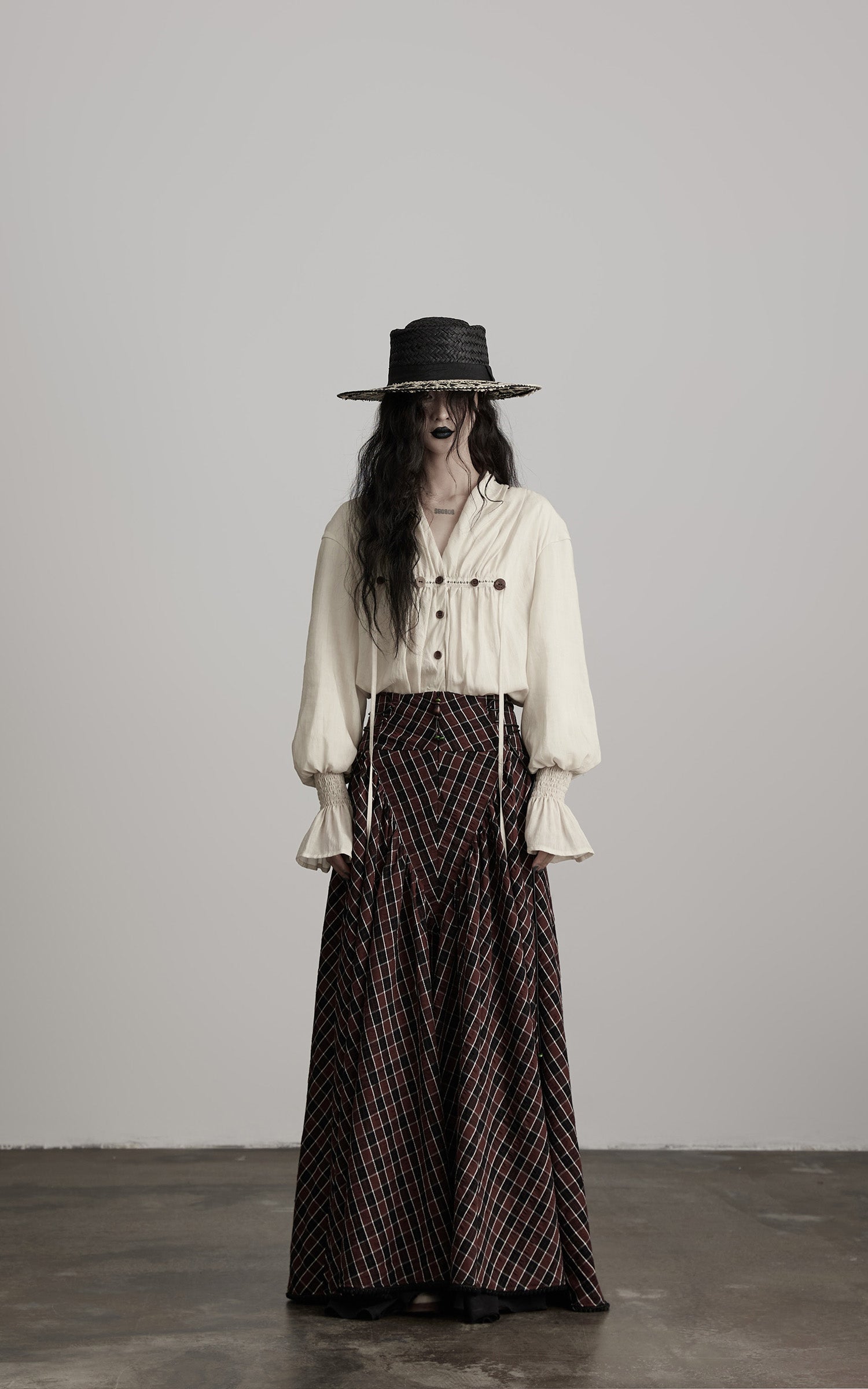 DOINDULGE Textured Check Maxi Skirt