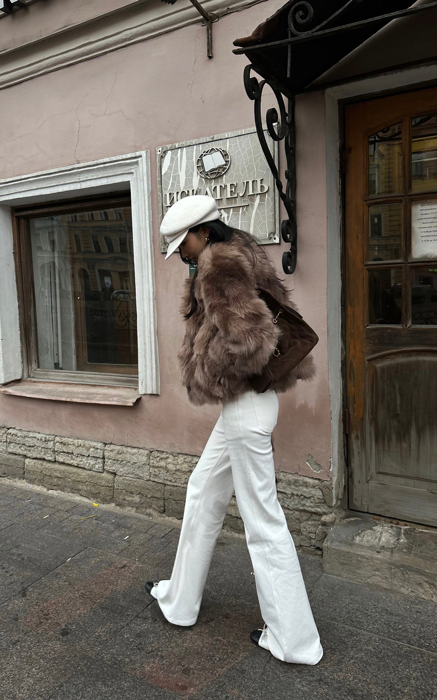 ROVENTE Faux Fur Jacket with Scarf Detail