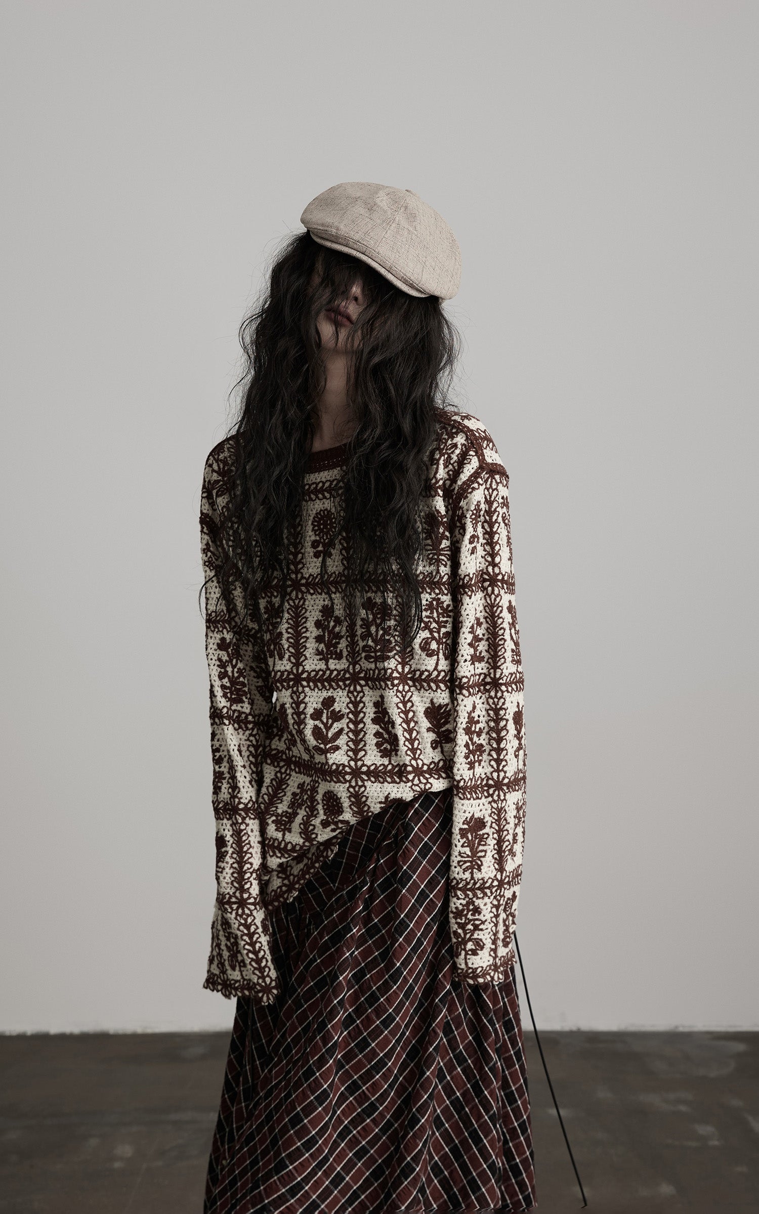 DOINDULGE Floral Grid Knit Sweater