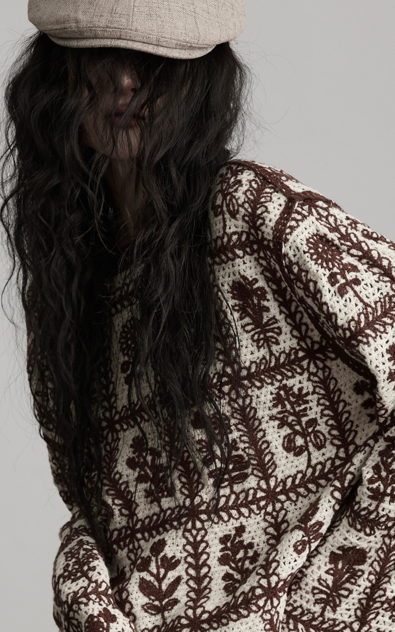 DOINDULGE Floral Grid Knit Sweater