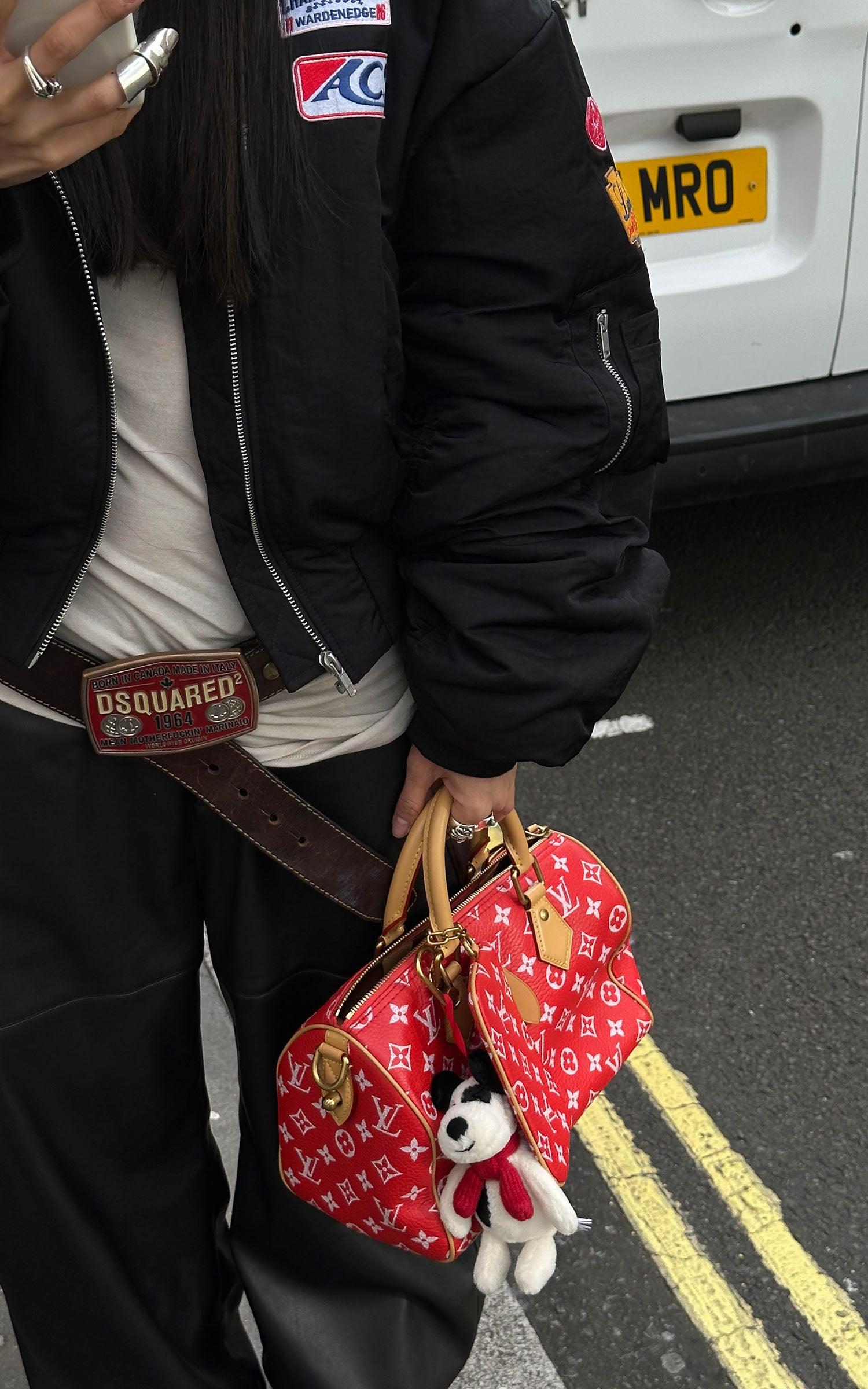 WARDEN EDGE 모토 패치 후드 크롭 봄버 자켓