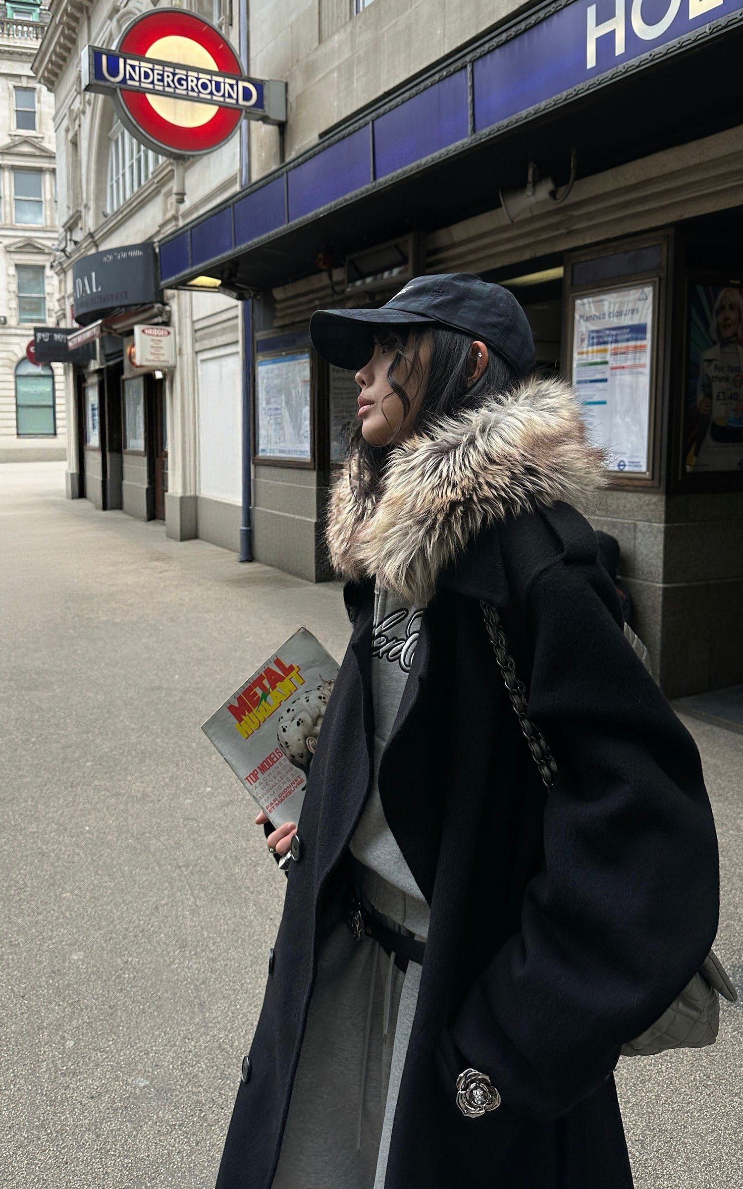 WARDEN EDGE Double Breasted Wool Coat with Belt