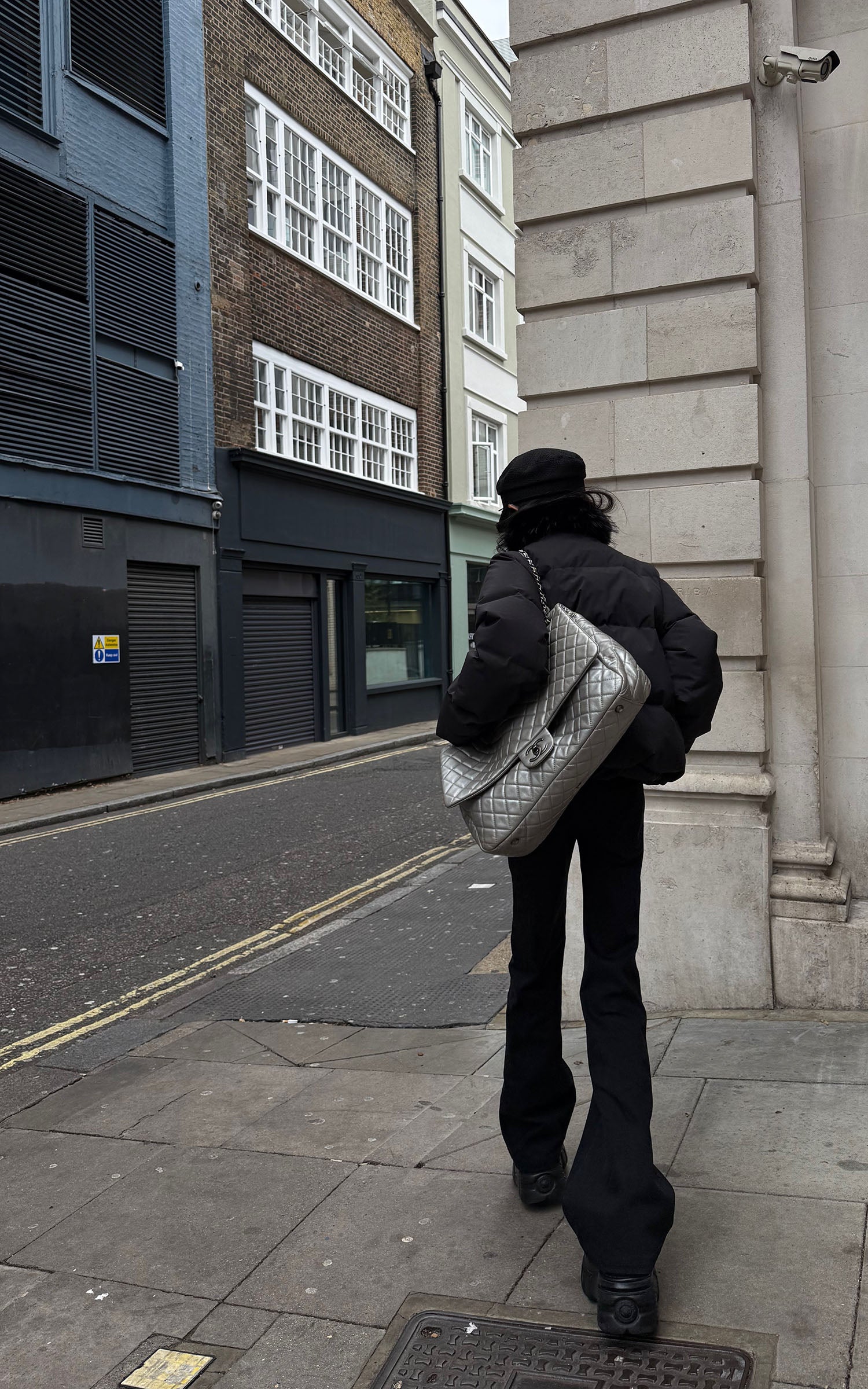 WARDEN EDGE Slim Flared Denim Pants