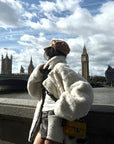 WARDEN EDGE Short en similicuir à empiècements avec détails contrastés en shearling
