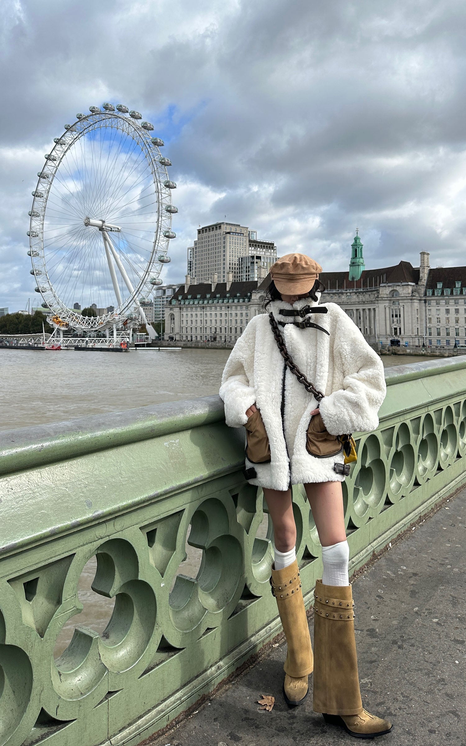 WARDEN EDGE 페이크 시어링 가죽 트리밍 재킷