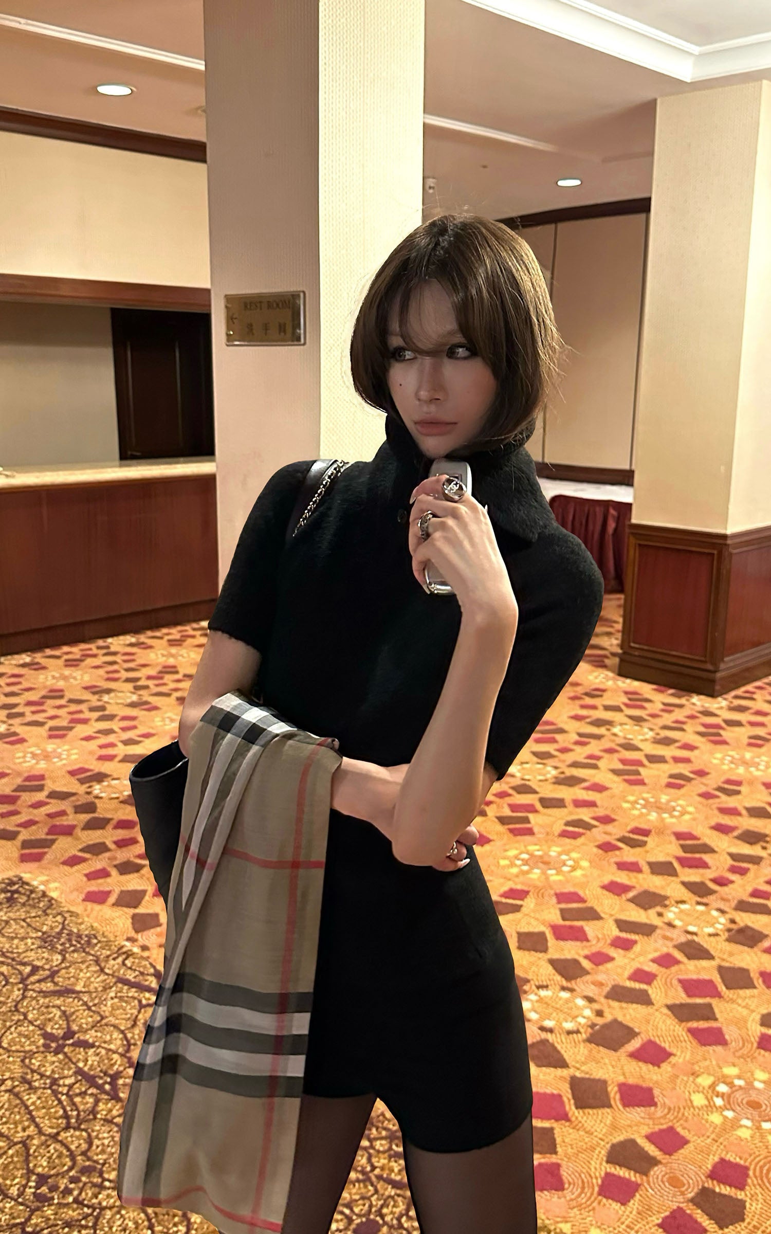 0122stepll High Neck Short Sleeve Knit Top