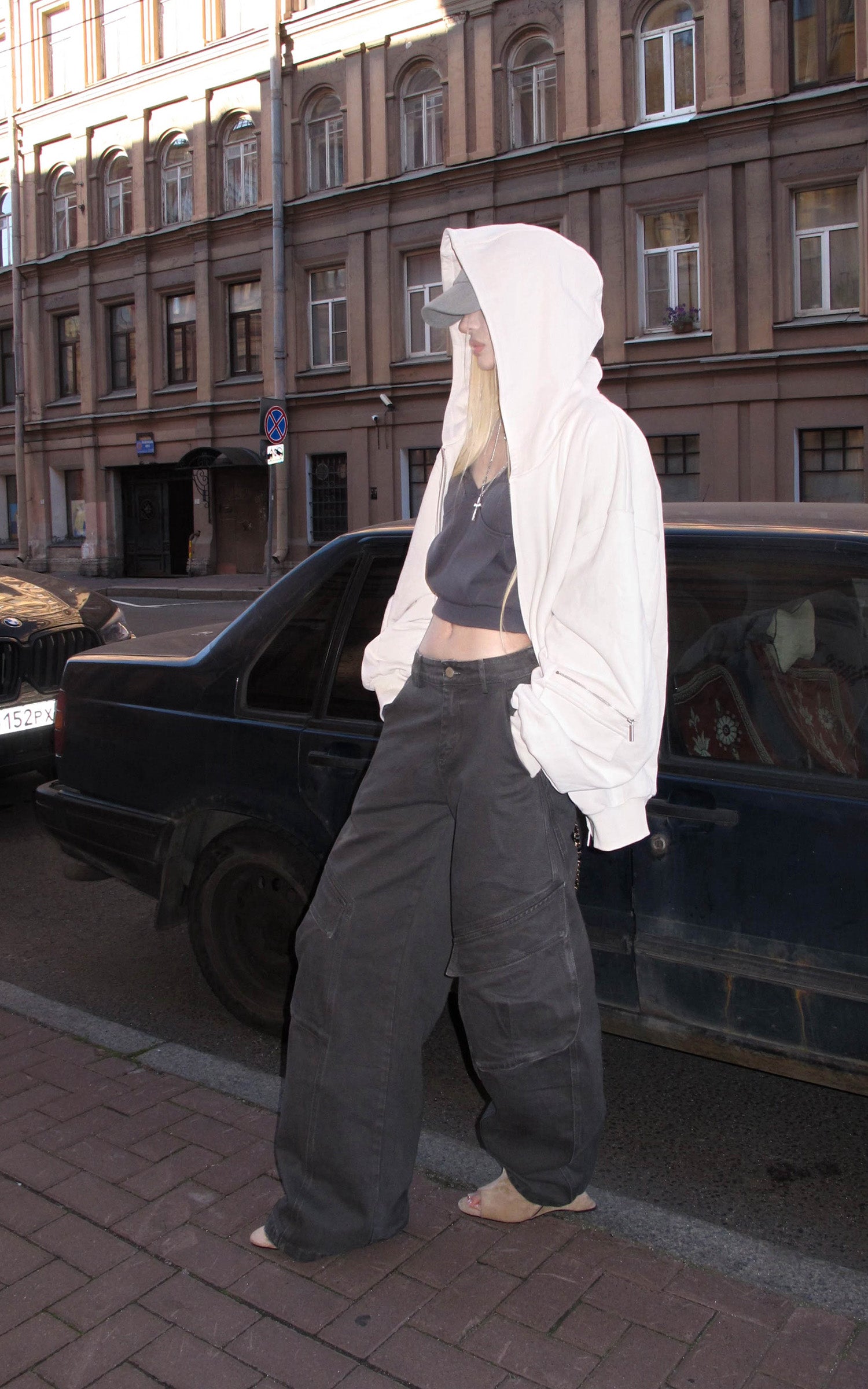 Rase le sol 彫刻されたワイドレッグユーティリティデニムパンツ