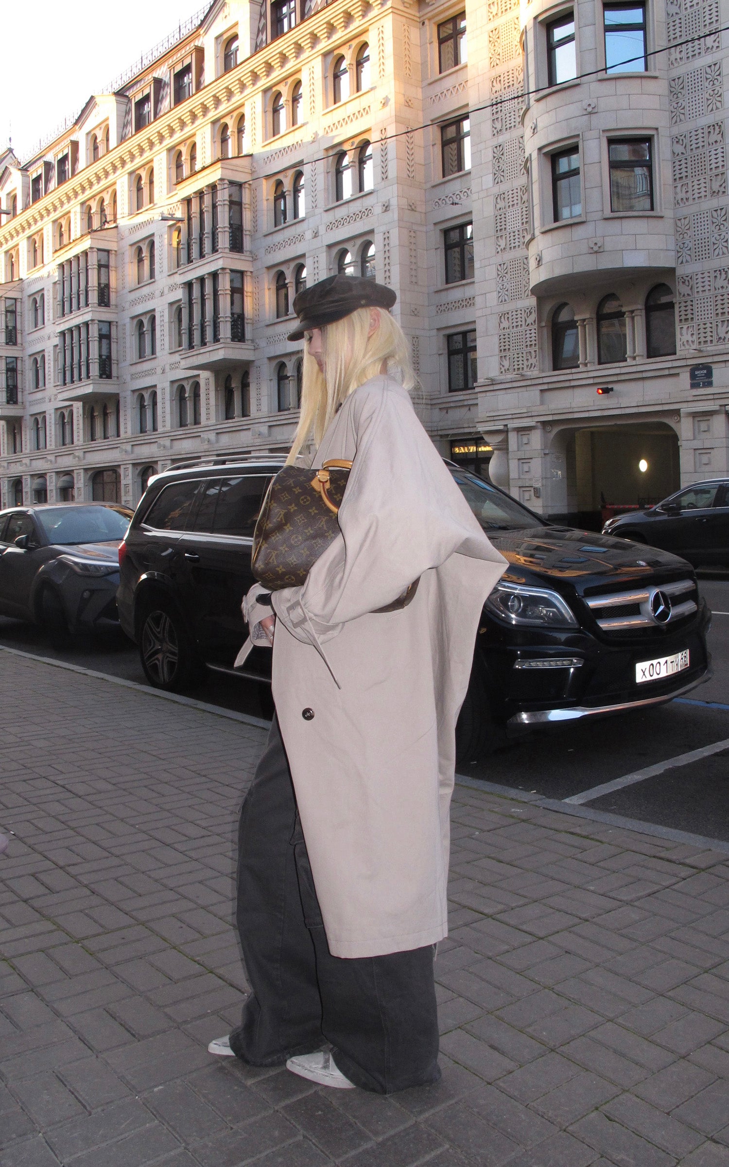 Rase le sol 체크 안감이 돋보이는 리버시블 롱 트렌치코트