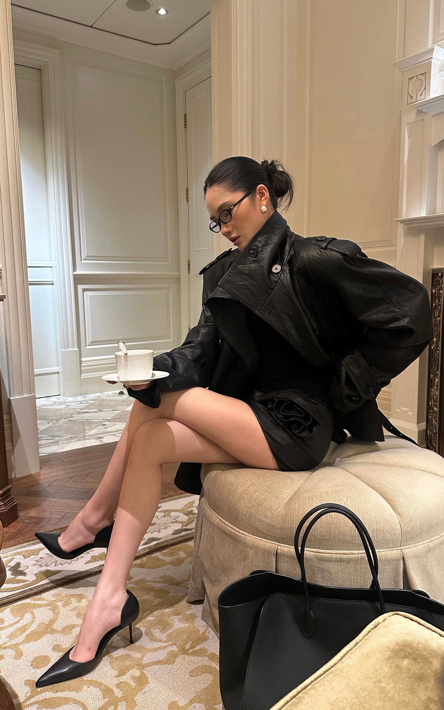 ROVENTE Faux Leather Belted Short Trench Coat