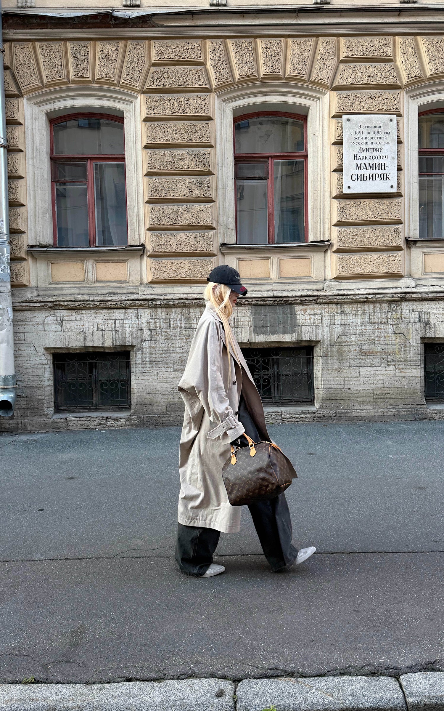 Rase le sol 체크 안감이 돋보이는 리버시블 롱 트렌치코트