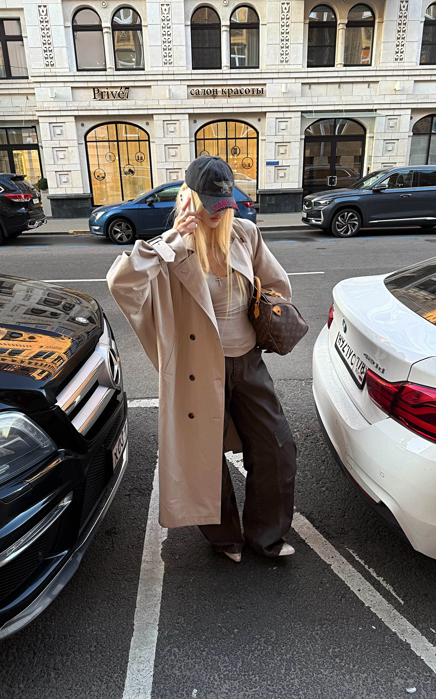 Rase le sol 체크 안감이 돋보이는 리버시블 롱 트렌치코트