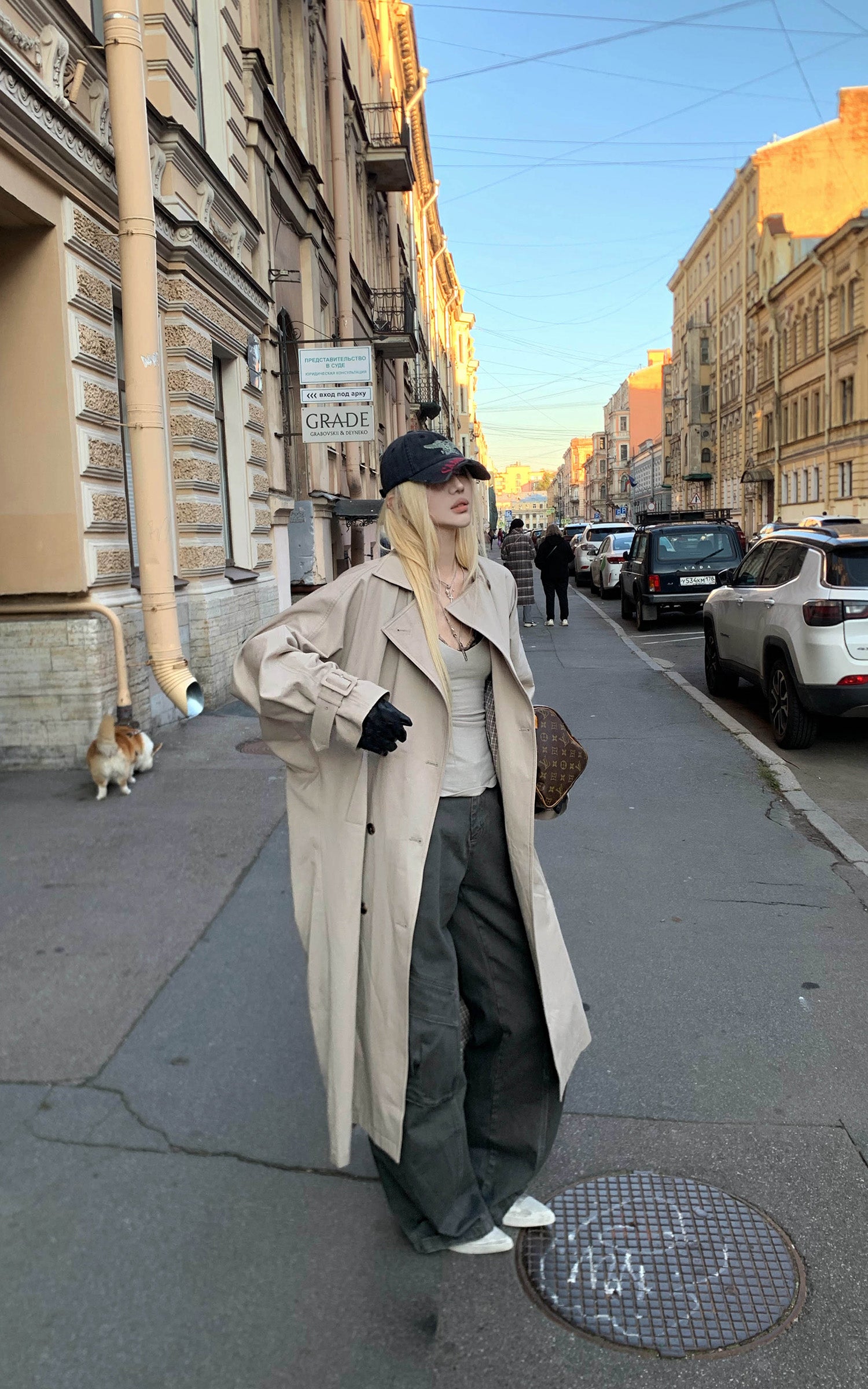 Rase le sol 彫刻されたワイドレッグユーティリティデニムパンツ