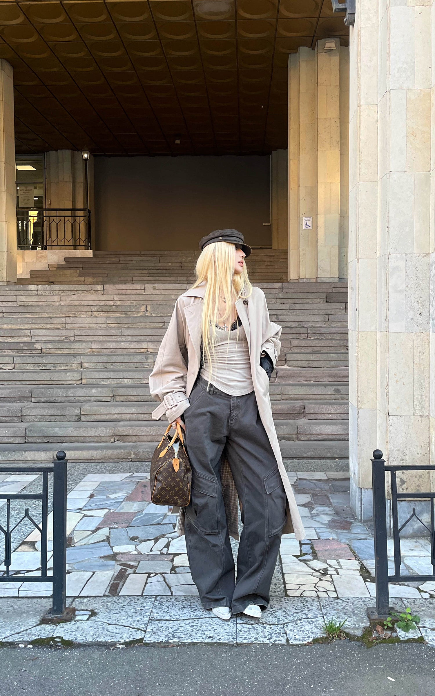 Rase le sol 彫刻されたワイドレッグユーティリティデニムパンツ