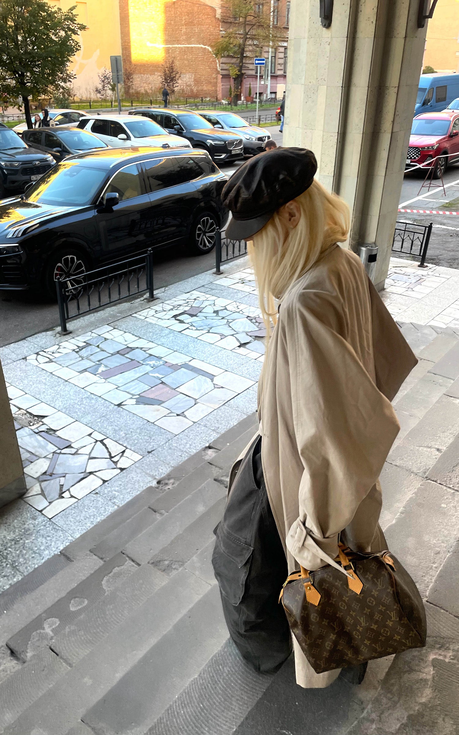 Rase le sol 체크 안감이 돋보이는 리버시블 롱 트렌치코트