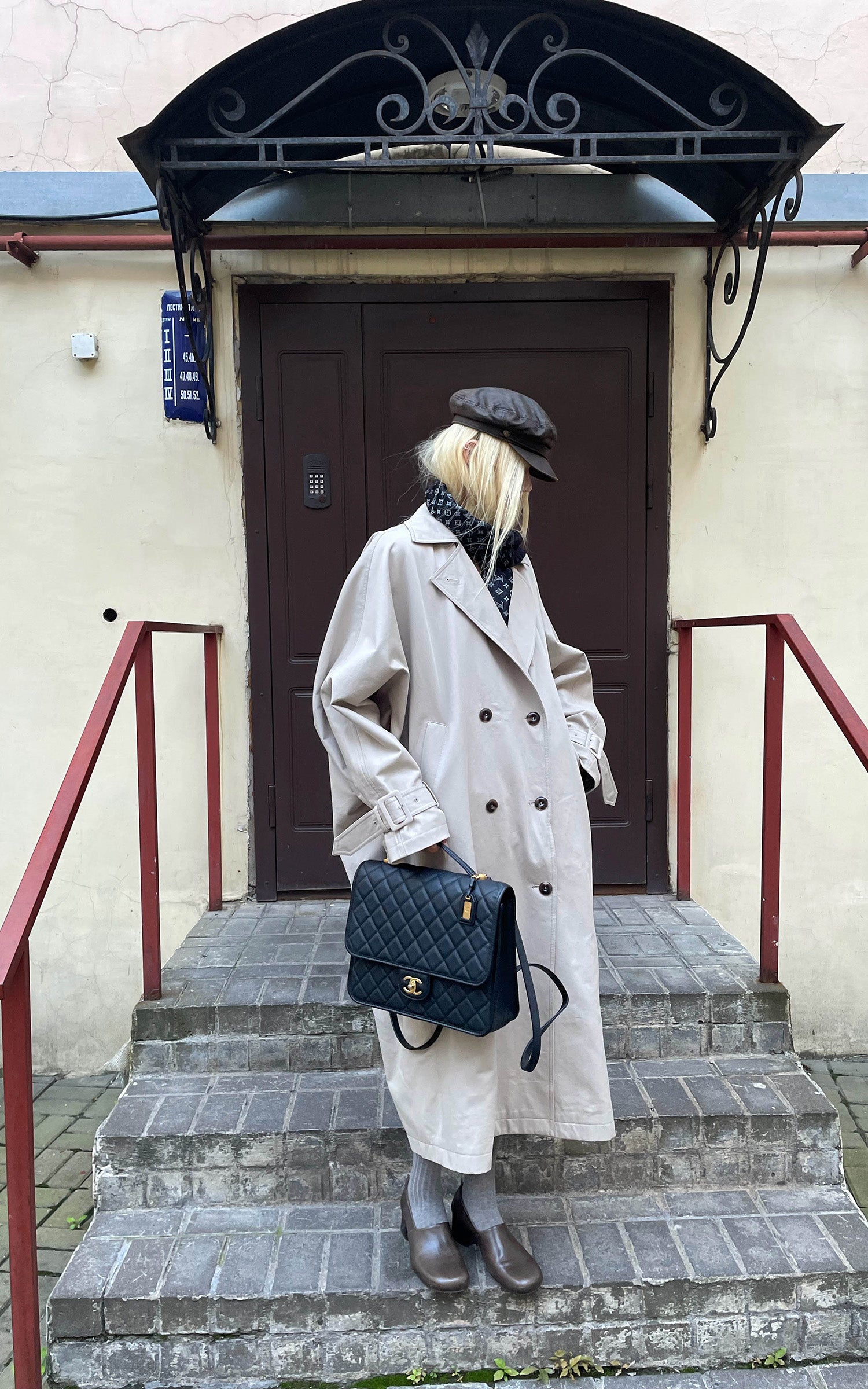 Rase le sol 체크 안감이 돋보이는 리버시블 롱 트렌치코트