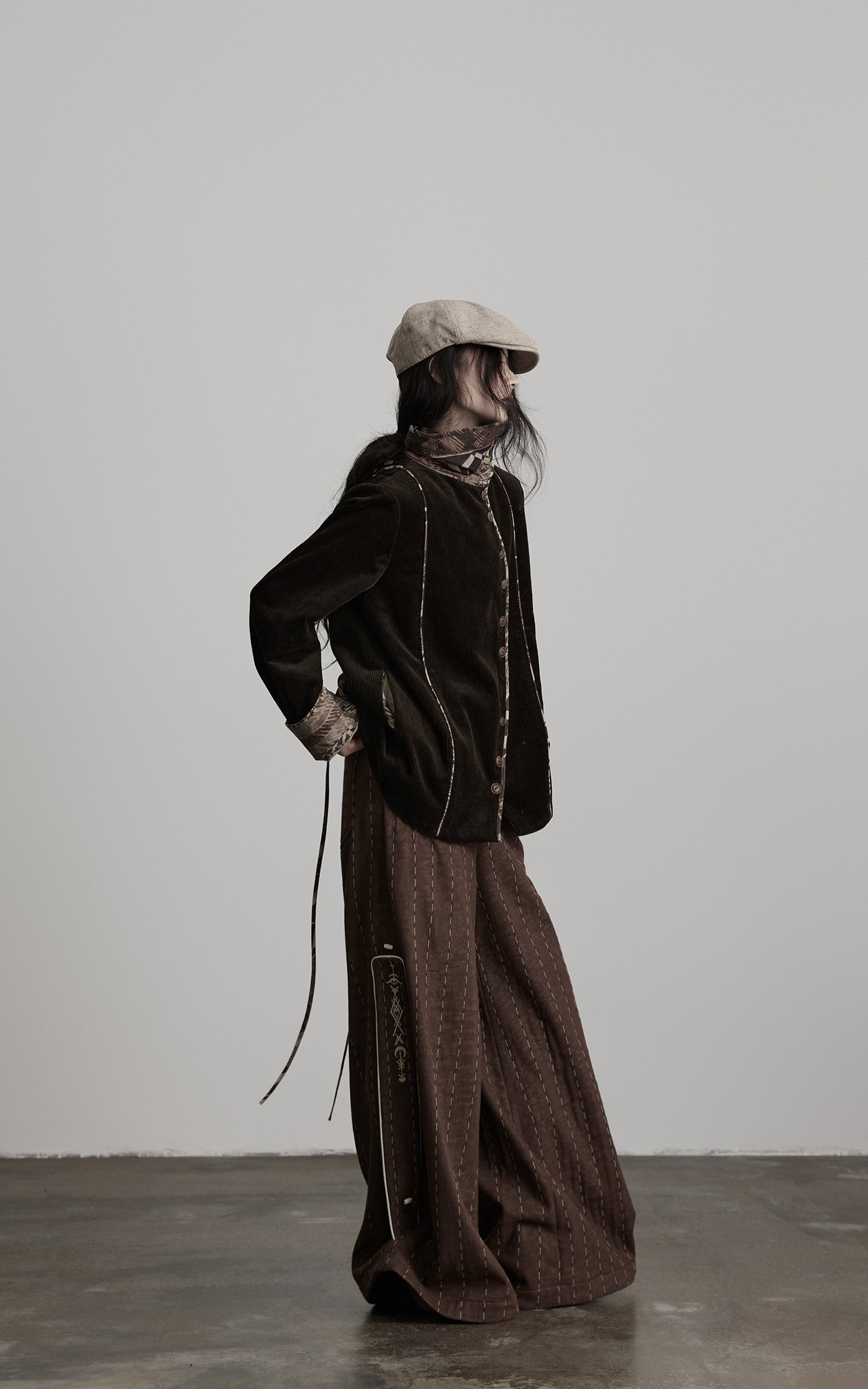 DOINDULGE Structured Embroidered Wide-Leg Trousers