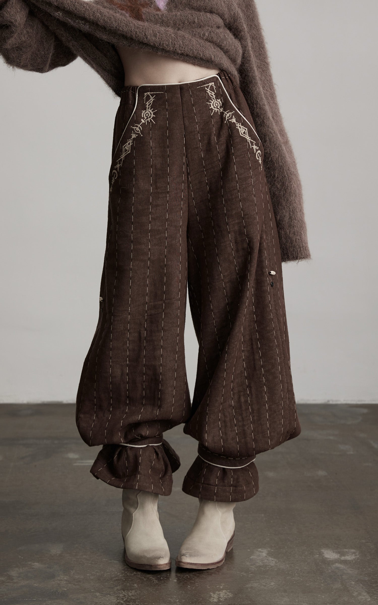 DOINDULGE Structured Embroidered Wide-Leg Trousers
