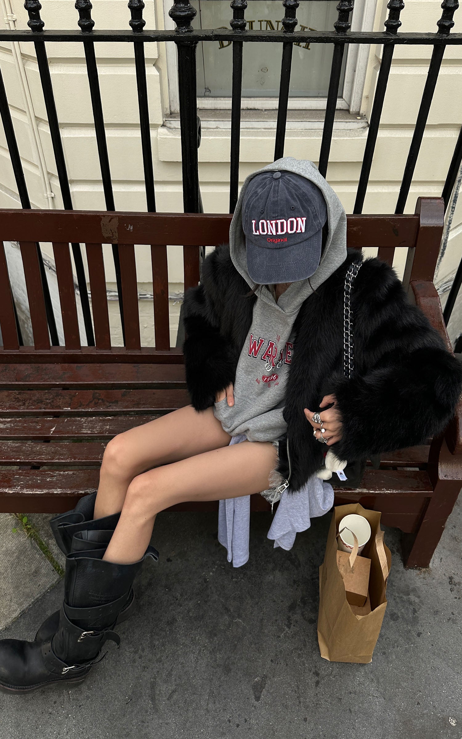 WARDEN EDGE Vintage Logo Oversized Hoodie