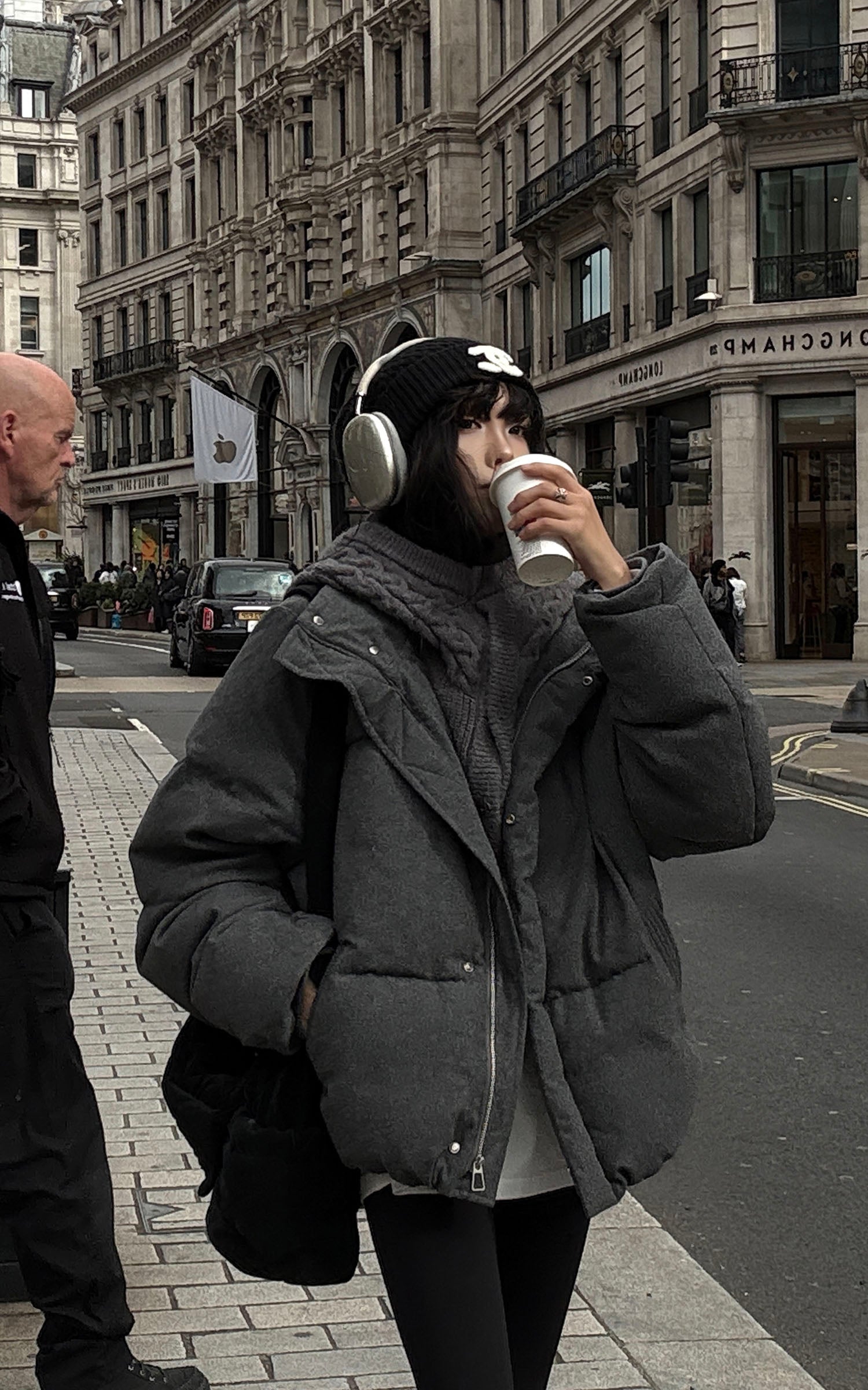 WARDEN EDGE ニットフードパネル付きウール風ダウンジャケット