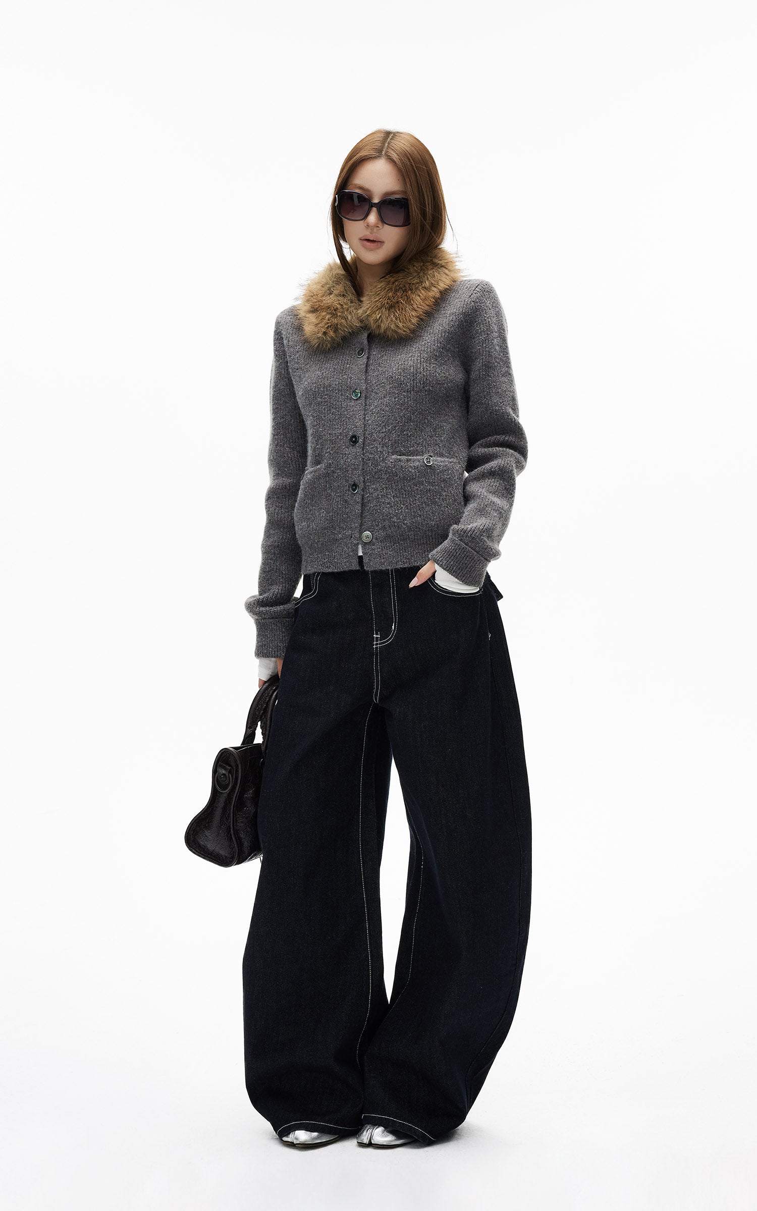 IAMXIAA 페이크 퍼 칼라 울 느낌 니트 가디건