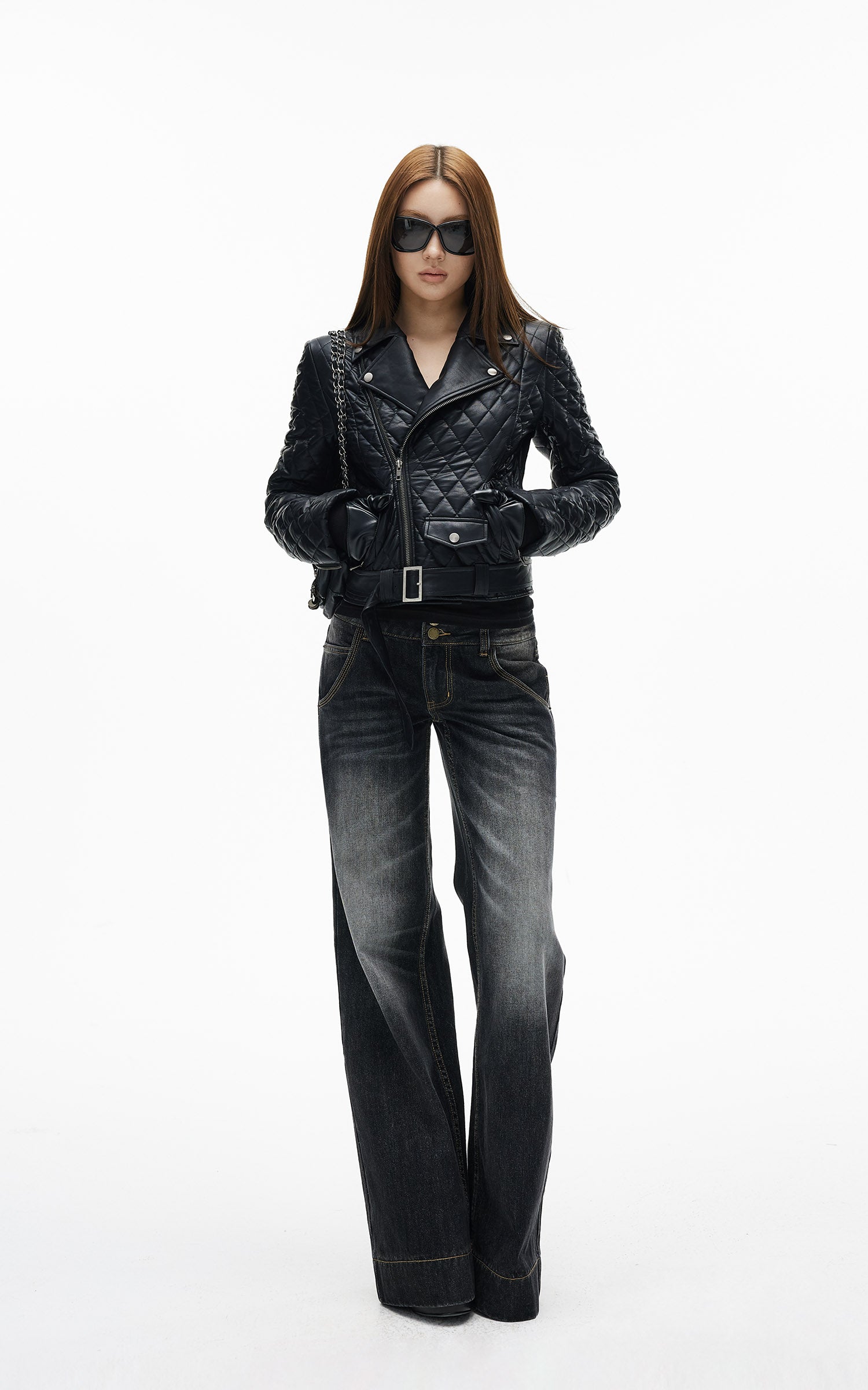 IAMXIAA ヴィンテージウォッシュのワイドレッグジーンズ ダブルボタンウエスト付き