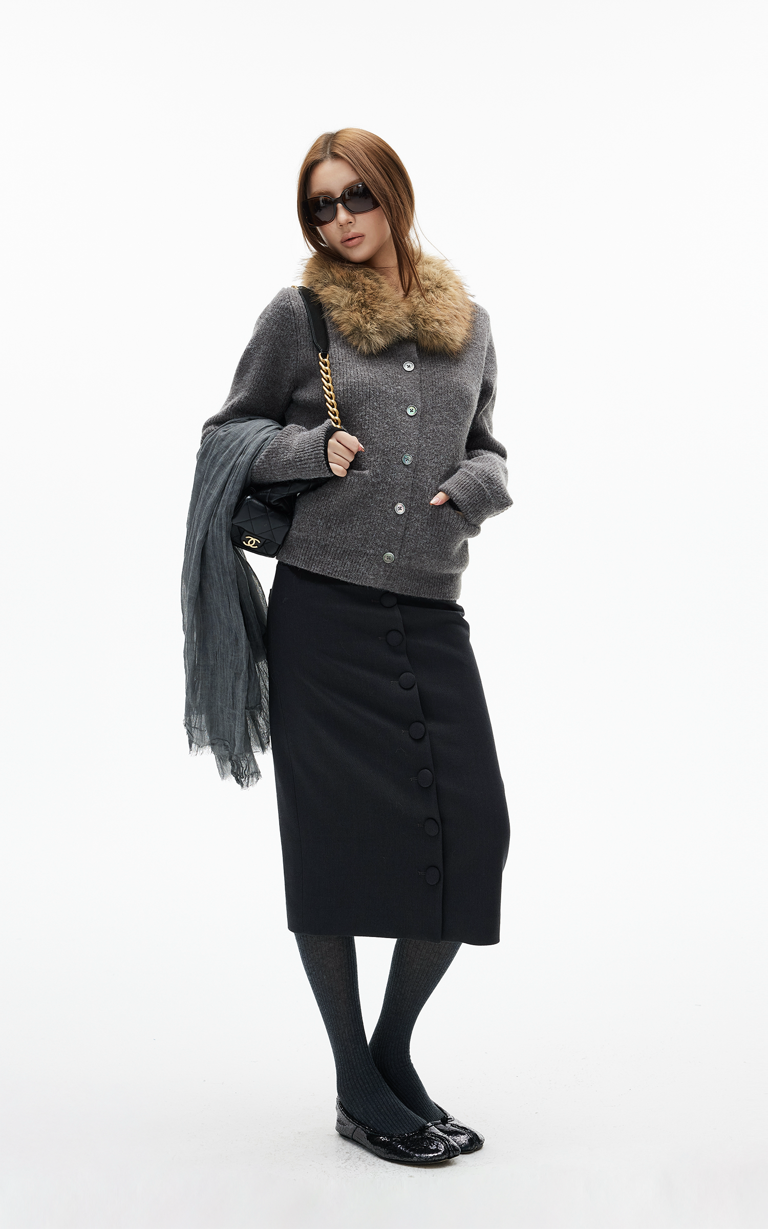 IAMXIAA 페이크 퍼 칼라 울 느낌 니트 가디건